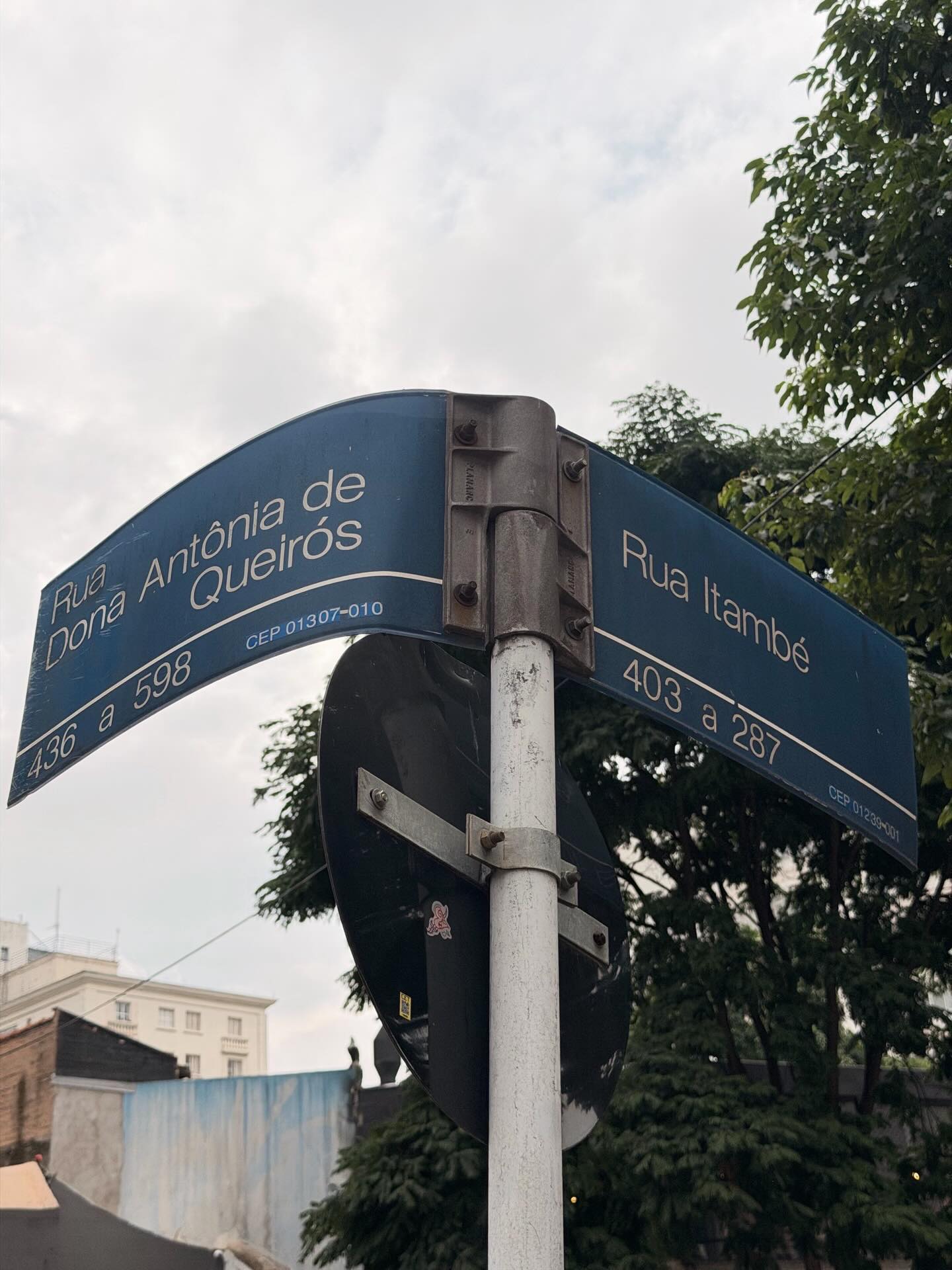 ยูโร - ยศวรรธน์ ทะวาปี