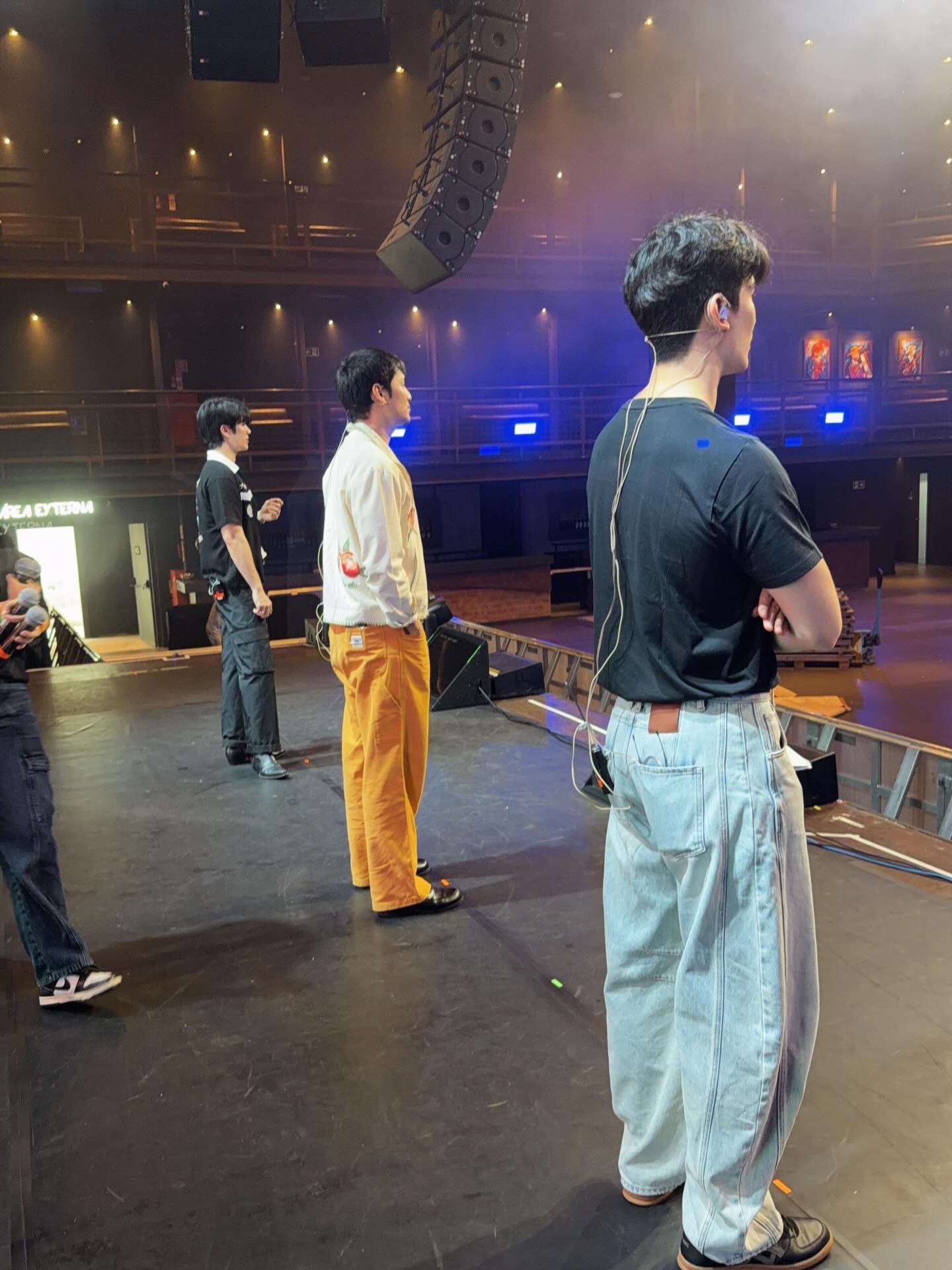 ยูโร - ยศวรรธน์ ทะวาปี