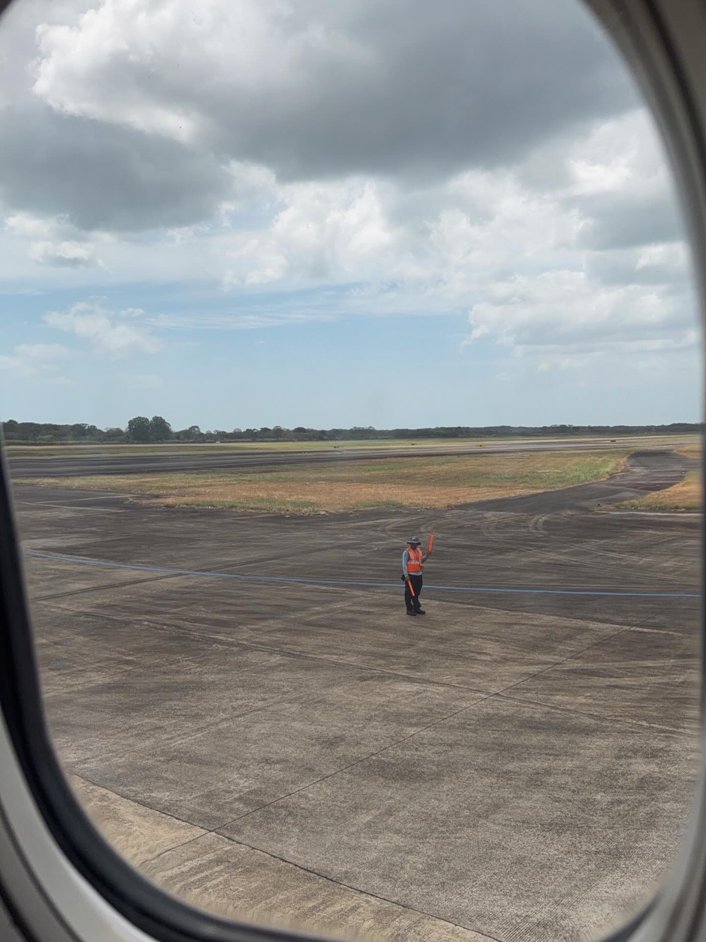 ยูโร - ยศวรรธน์ ทะวาปี