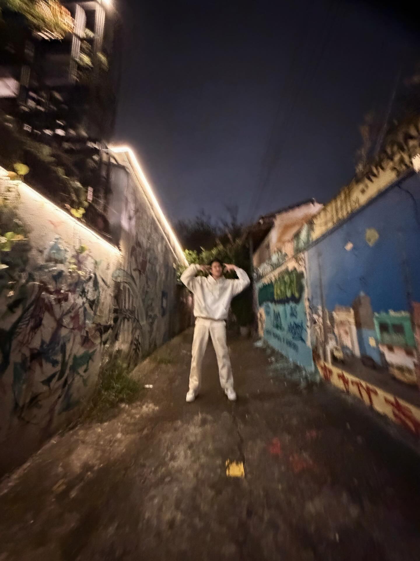 ยูโร - ยศวรรธน์ ทะวาปี