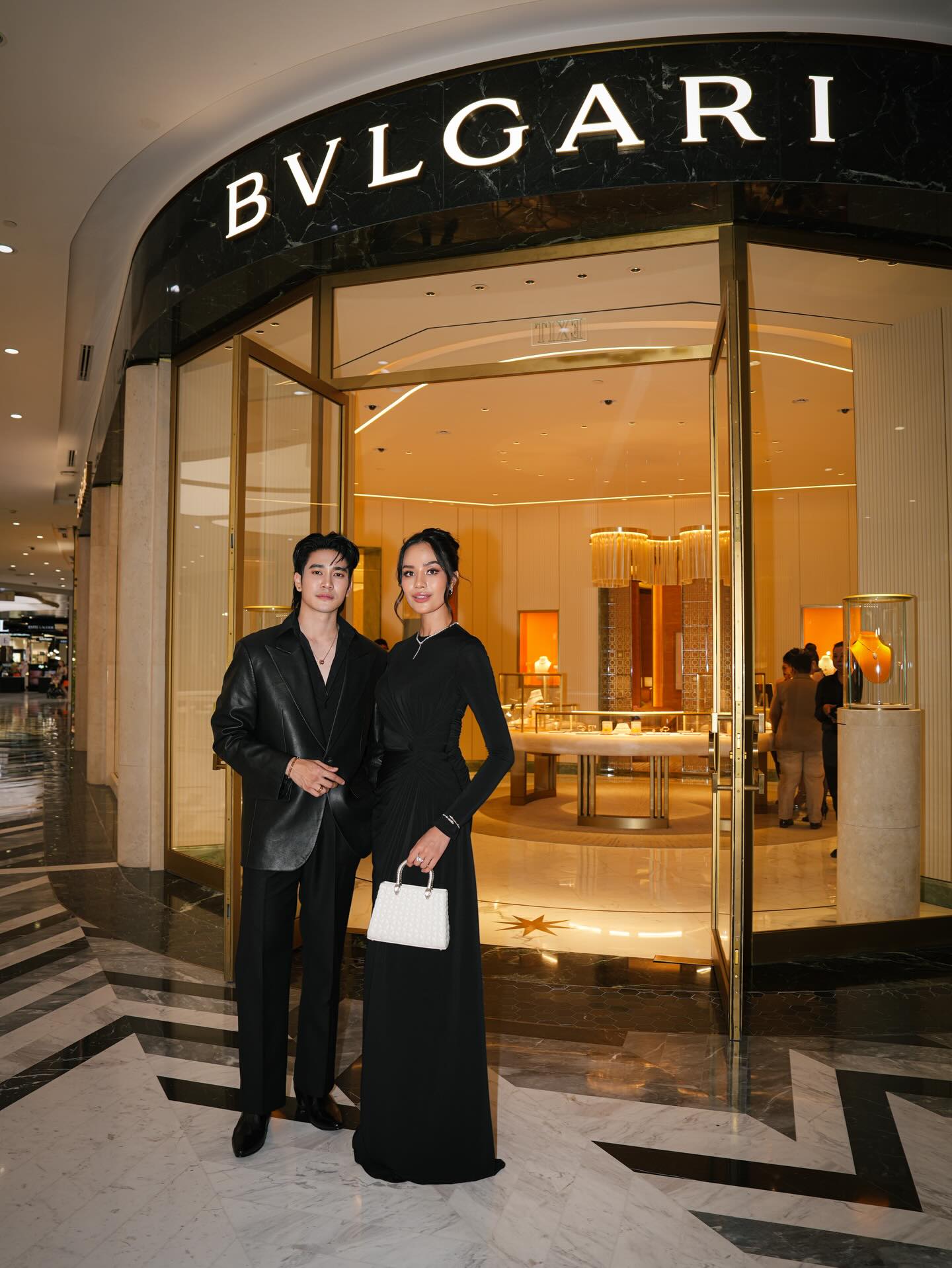 ยูโร - ยศวรรธน์ ทะวาปี