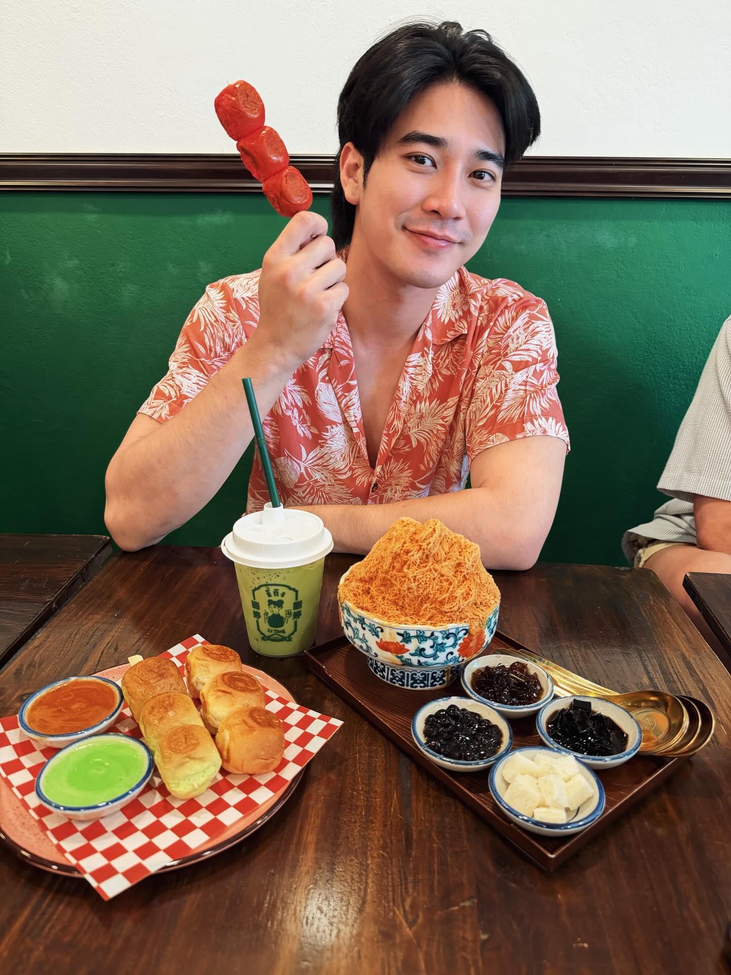 ยูโร - ยศวรรธน์ ทะวาปี