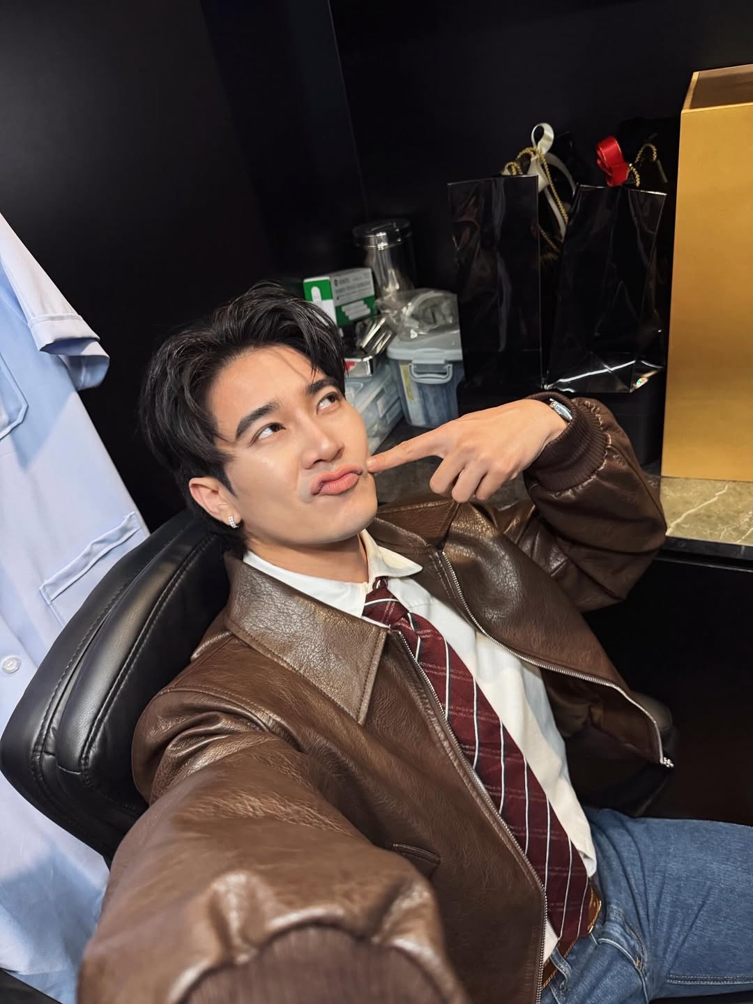 ยูโร - ยศวรรธน์ ทะวาปี