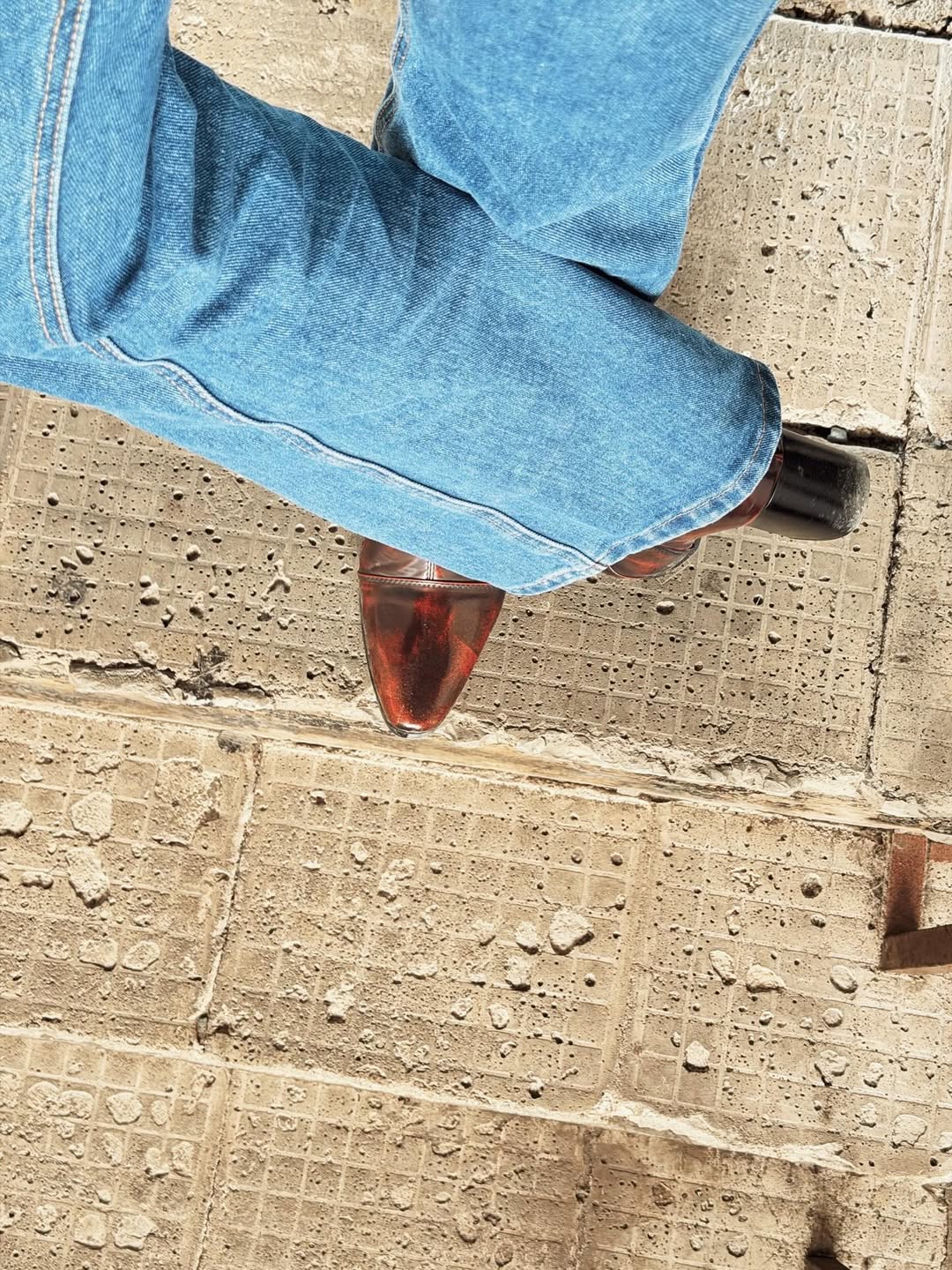 ยูโร - ยศวรรธน์ ทะวาปี