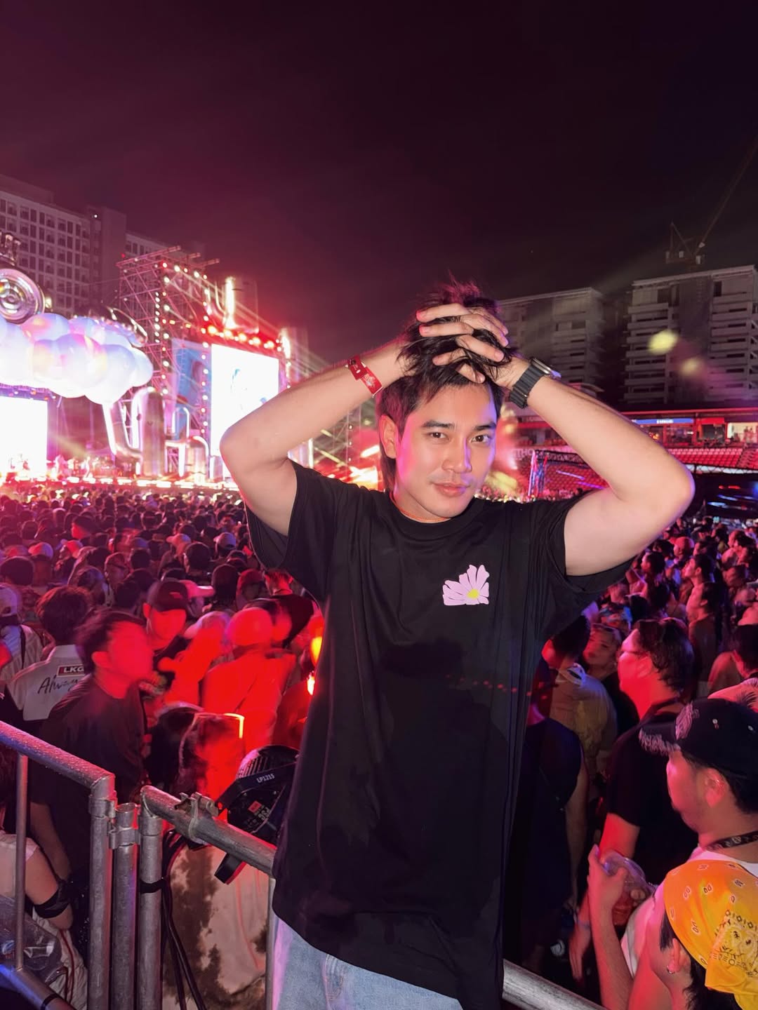 ยูโร - ยศวรรธน์ ทะวาปี