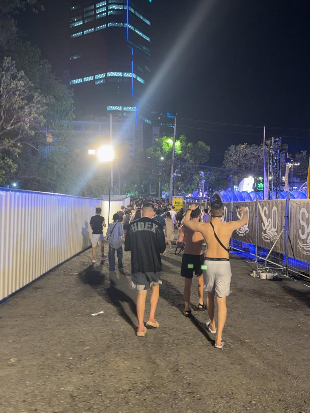 ยูโร - ยศวรรธน์ ทะวาปี