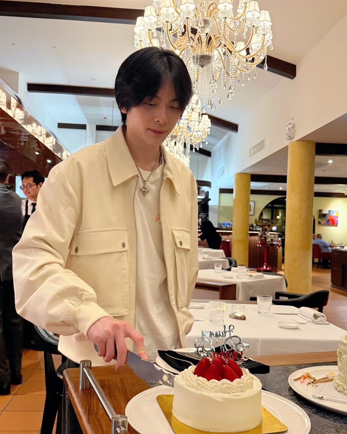 ฟลุค - เกริกพล มัสยวาณิช