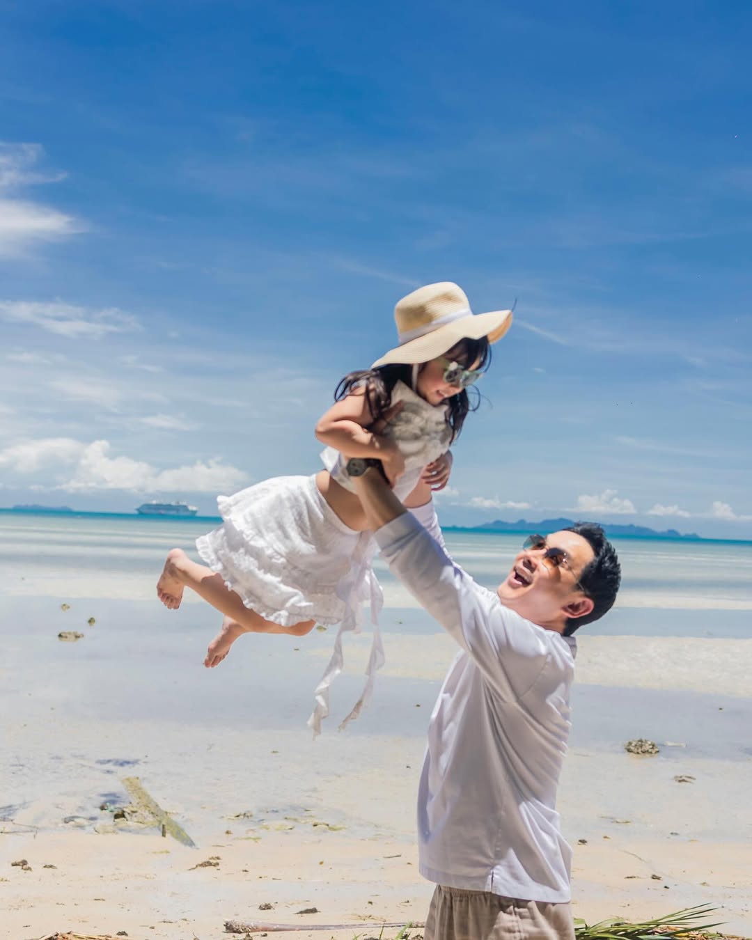 ฟลุค - เกริกพล มัสยวาณิช