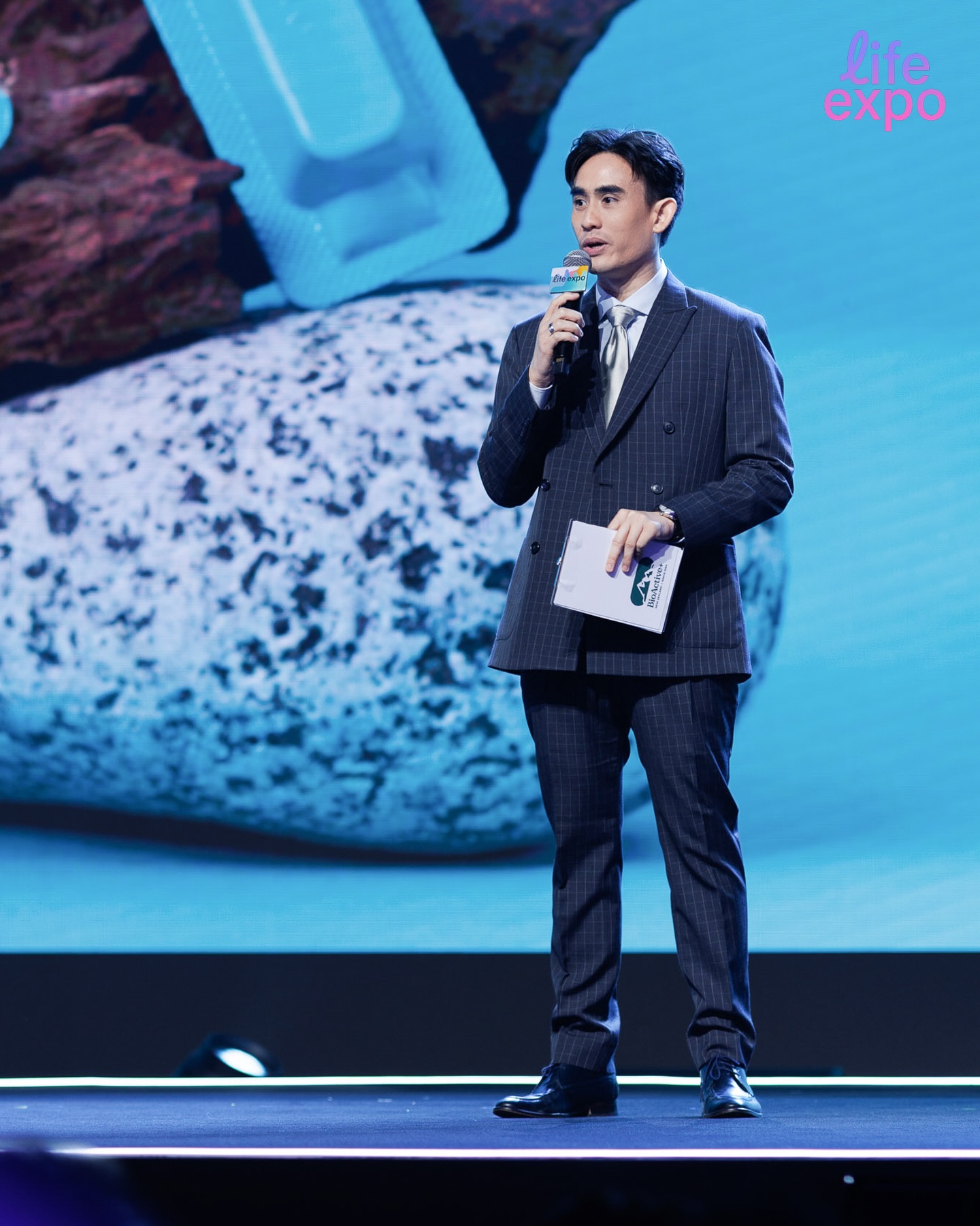 วู้ดดี้ - วุฒิธร มิลินทจินดา