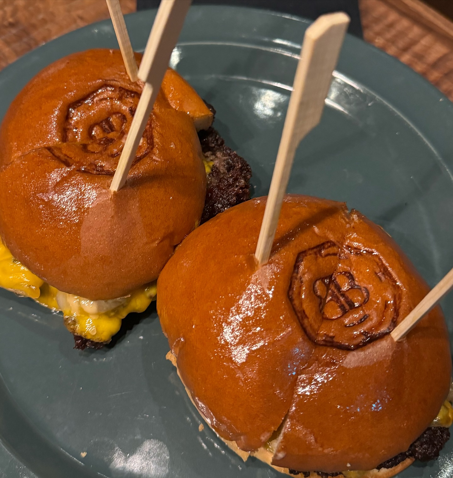 ปันปัน - สุทัตตา อุดมศิลป์