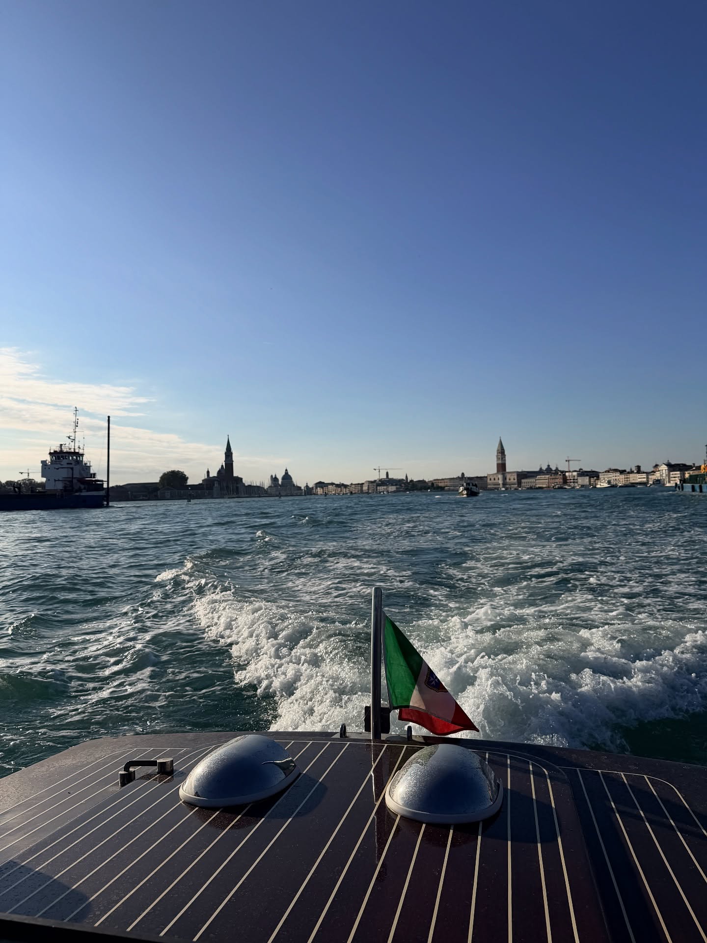 ปันปัน - สุทัตตา อุดมศิลป์