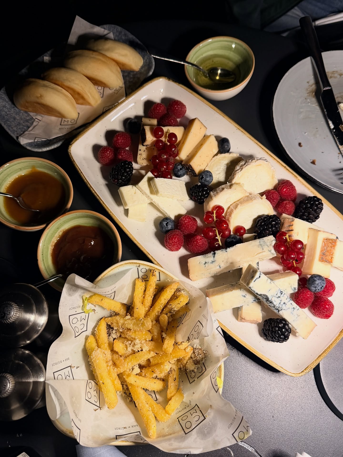 ปันปัน - สุทัตตา อุดมศิลป์