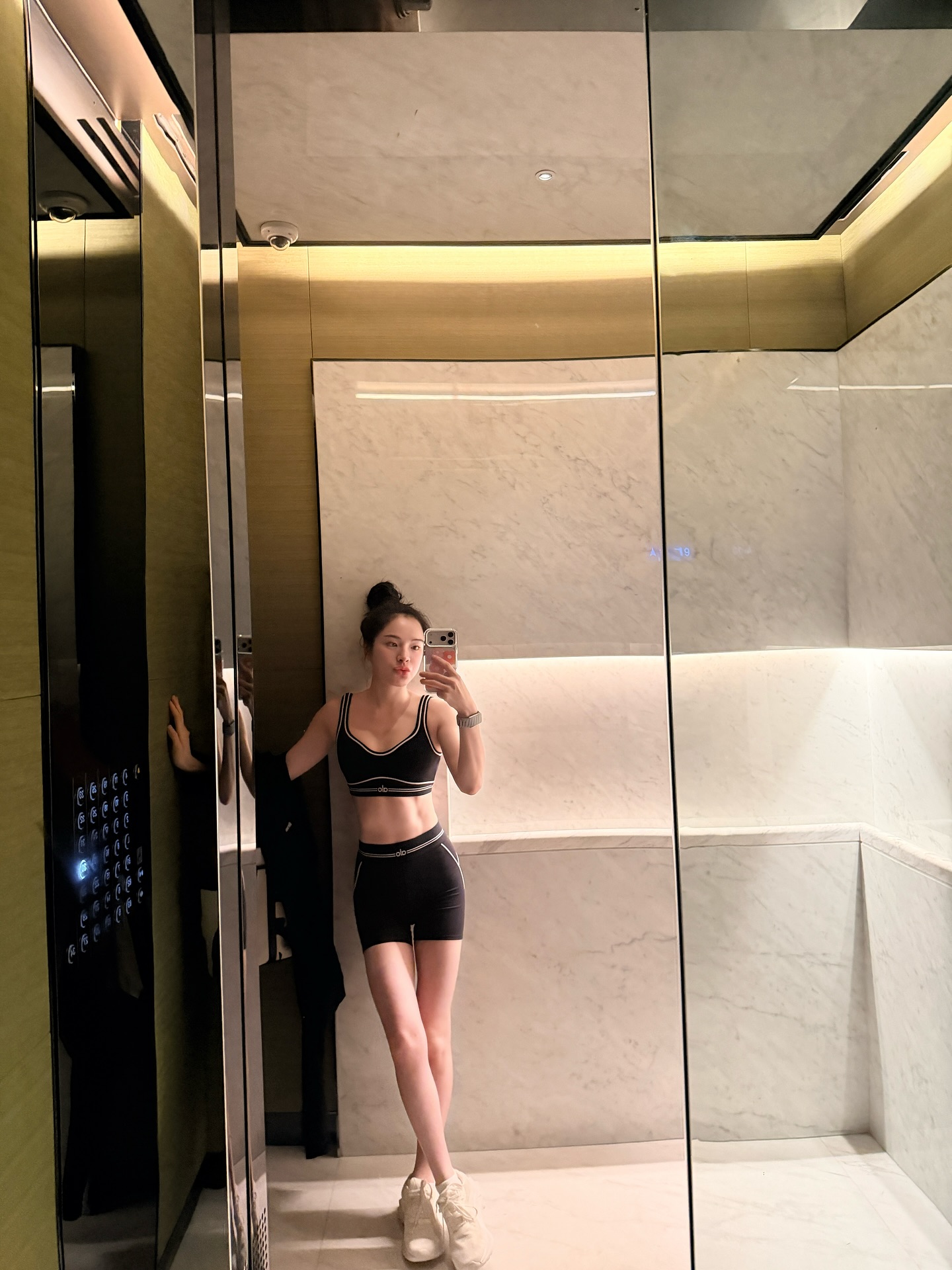 ปันปัน - สุทัตตา อุดมศิลป์