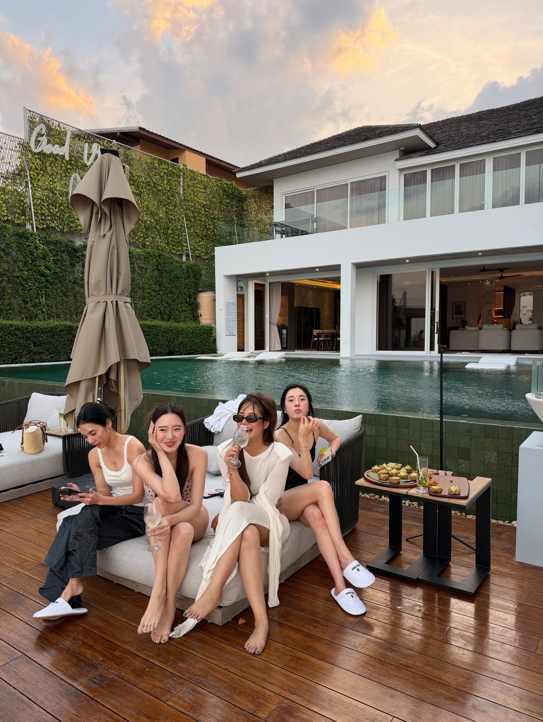 ปันปัน - สุทัตตา อุดมศิลป์