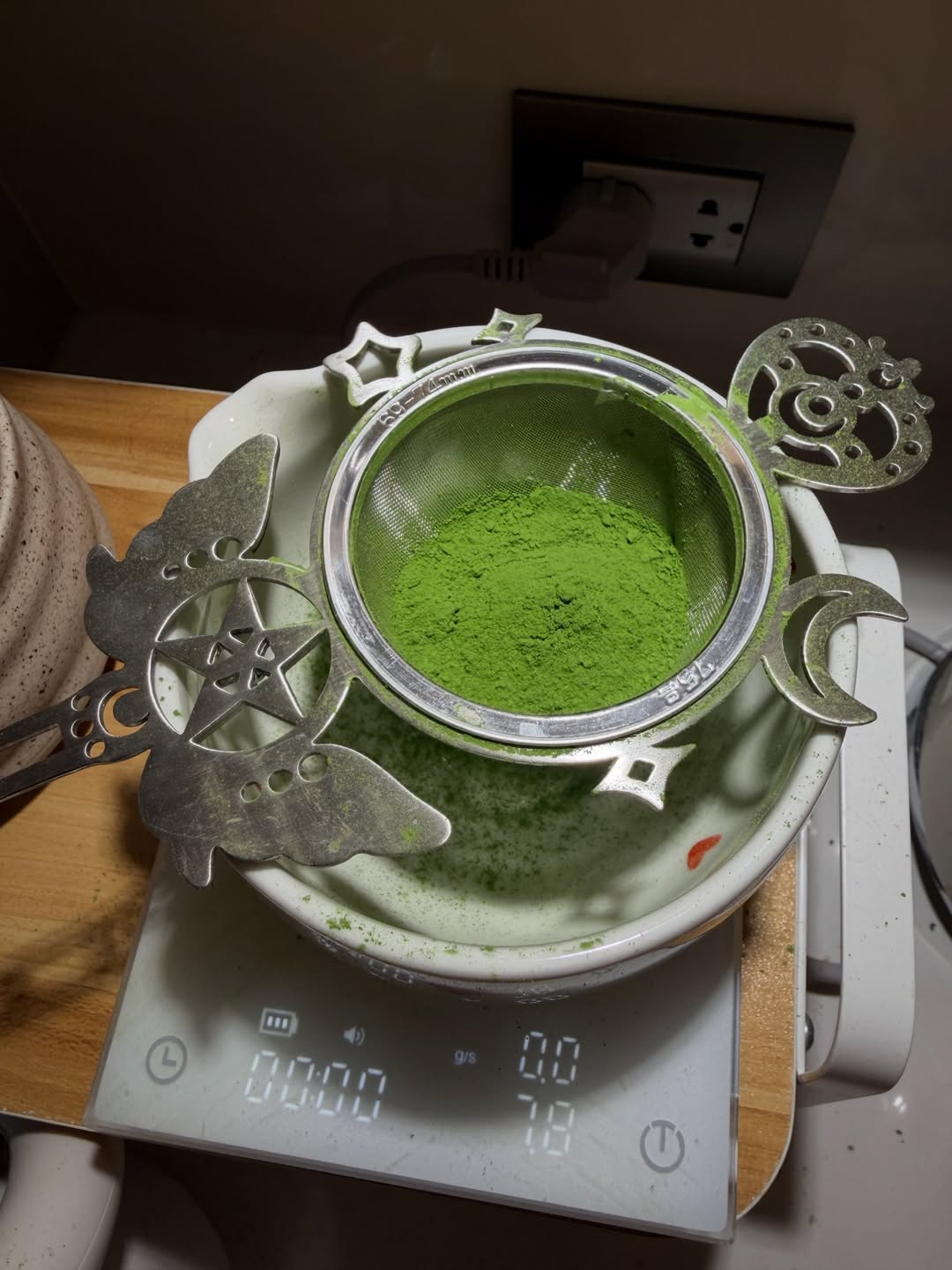 ปันปัน - สุทัตตา อุดมศิลป์