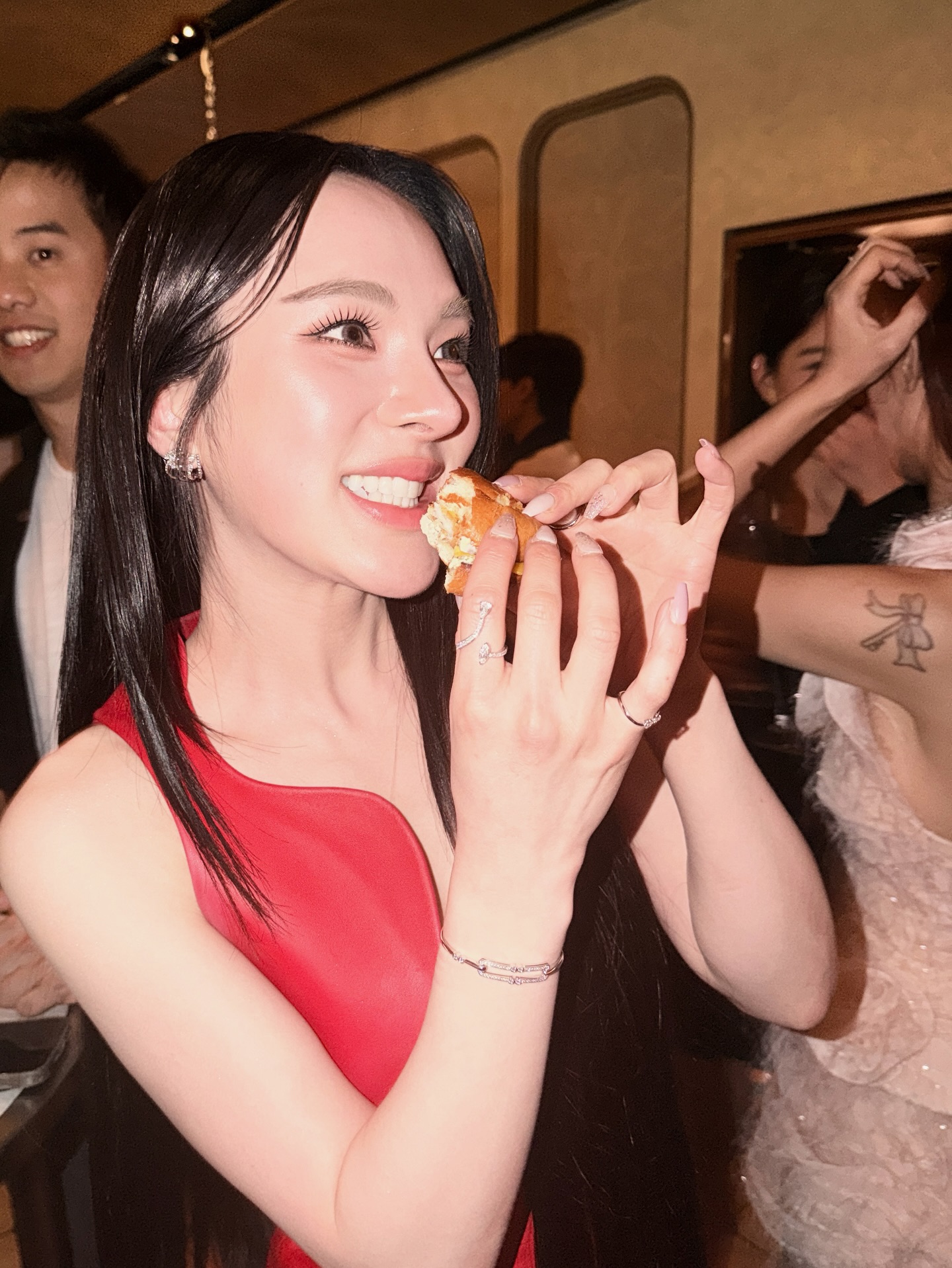 ปันปัน - สุทัตตา อุดมศิลป์