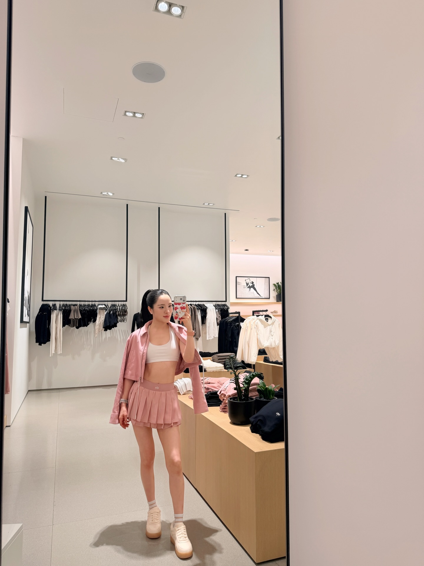 ปันปัน - สุทัตตา อุดมศิลป์