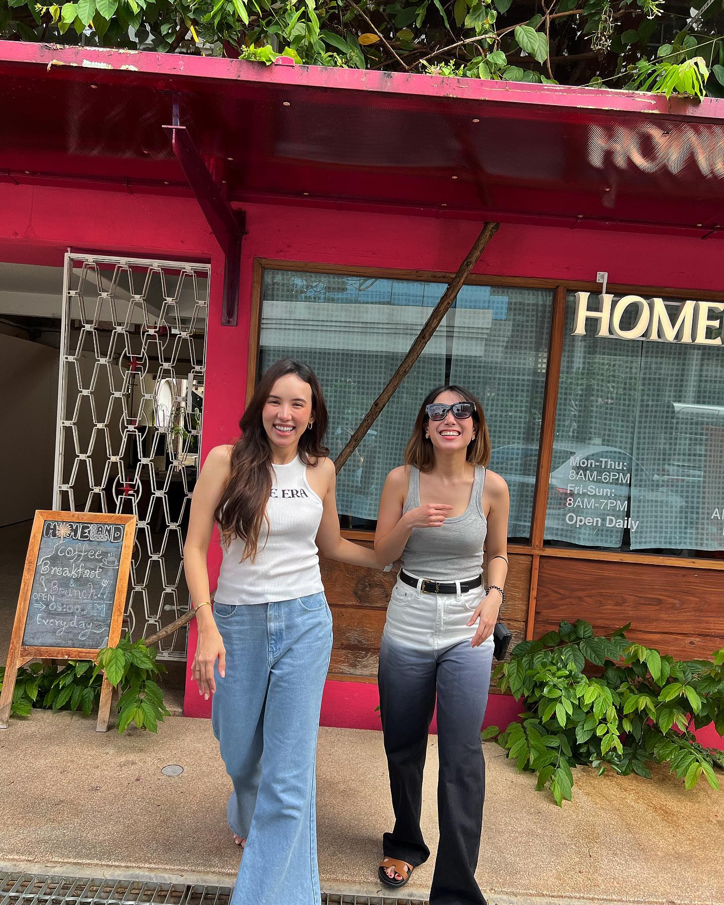 แยม - มทิรา ตันติประสุต