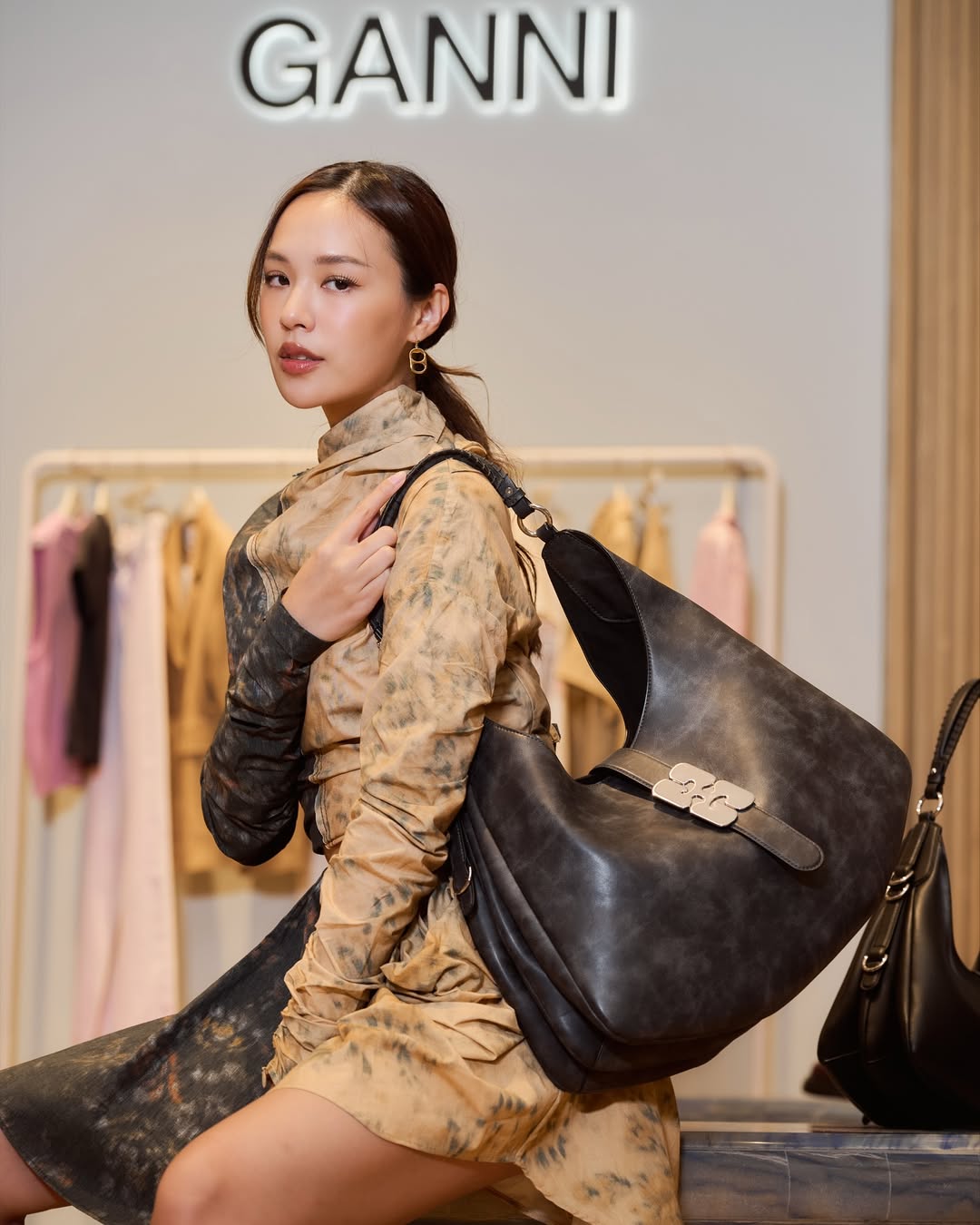 แยม - มทิรา ตันติประสุต