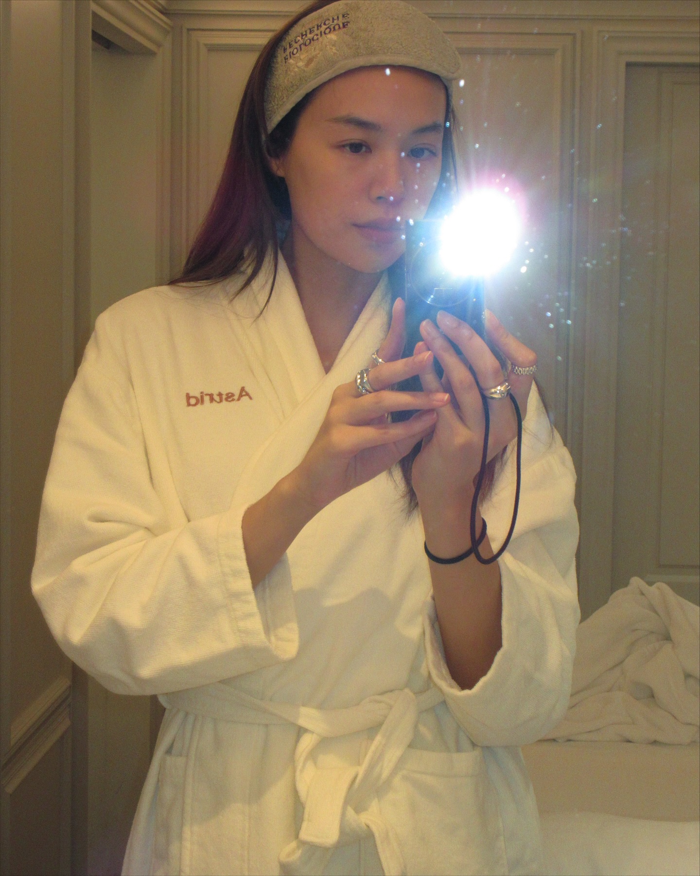 แยม - มทิรา ตันติประสุต