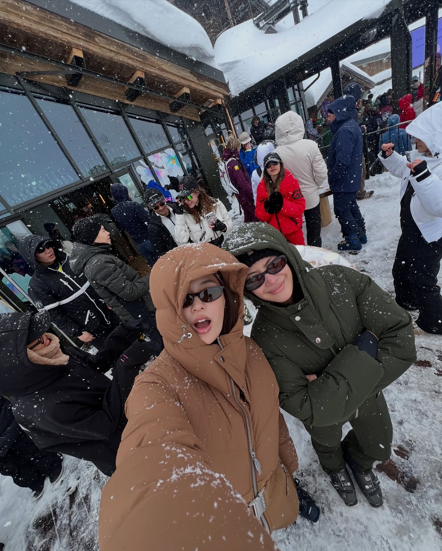 แยม - มทิรา ตันติประสุต