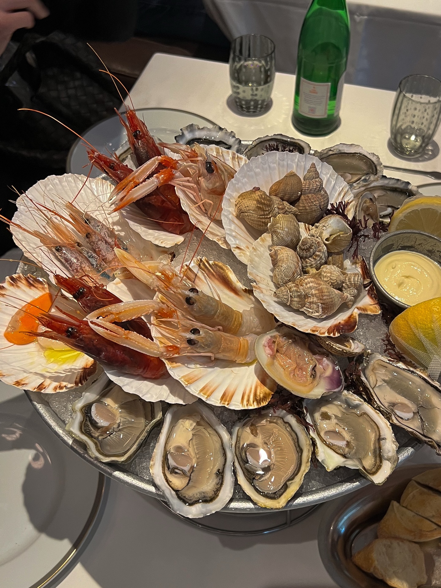 แยม - มทิรา ตันติประสุต