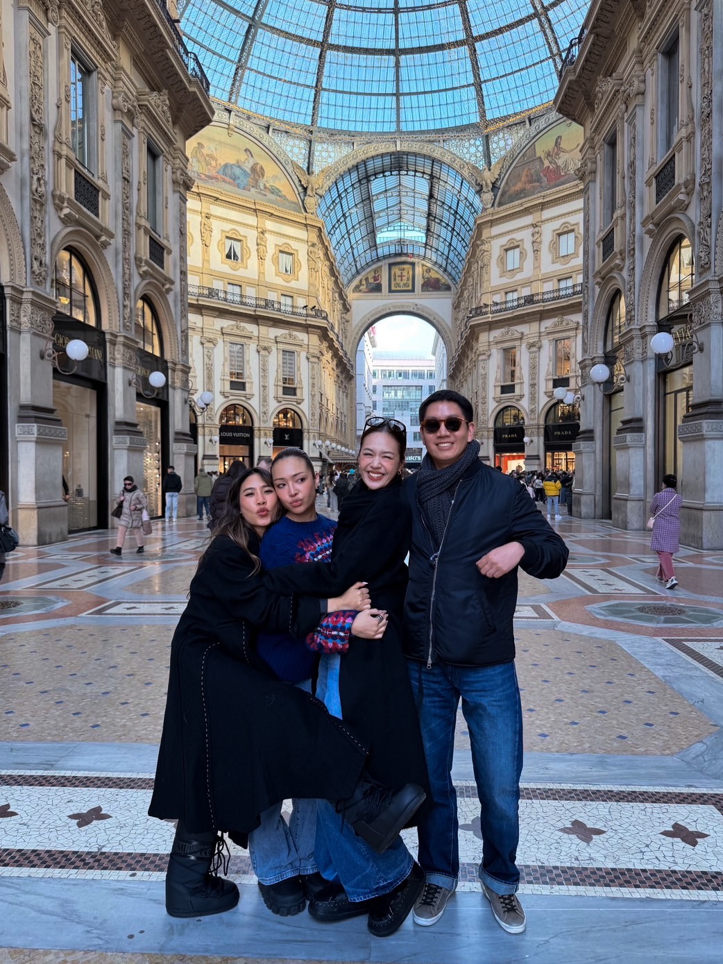 แยม - มทิรา ตันติประสุต