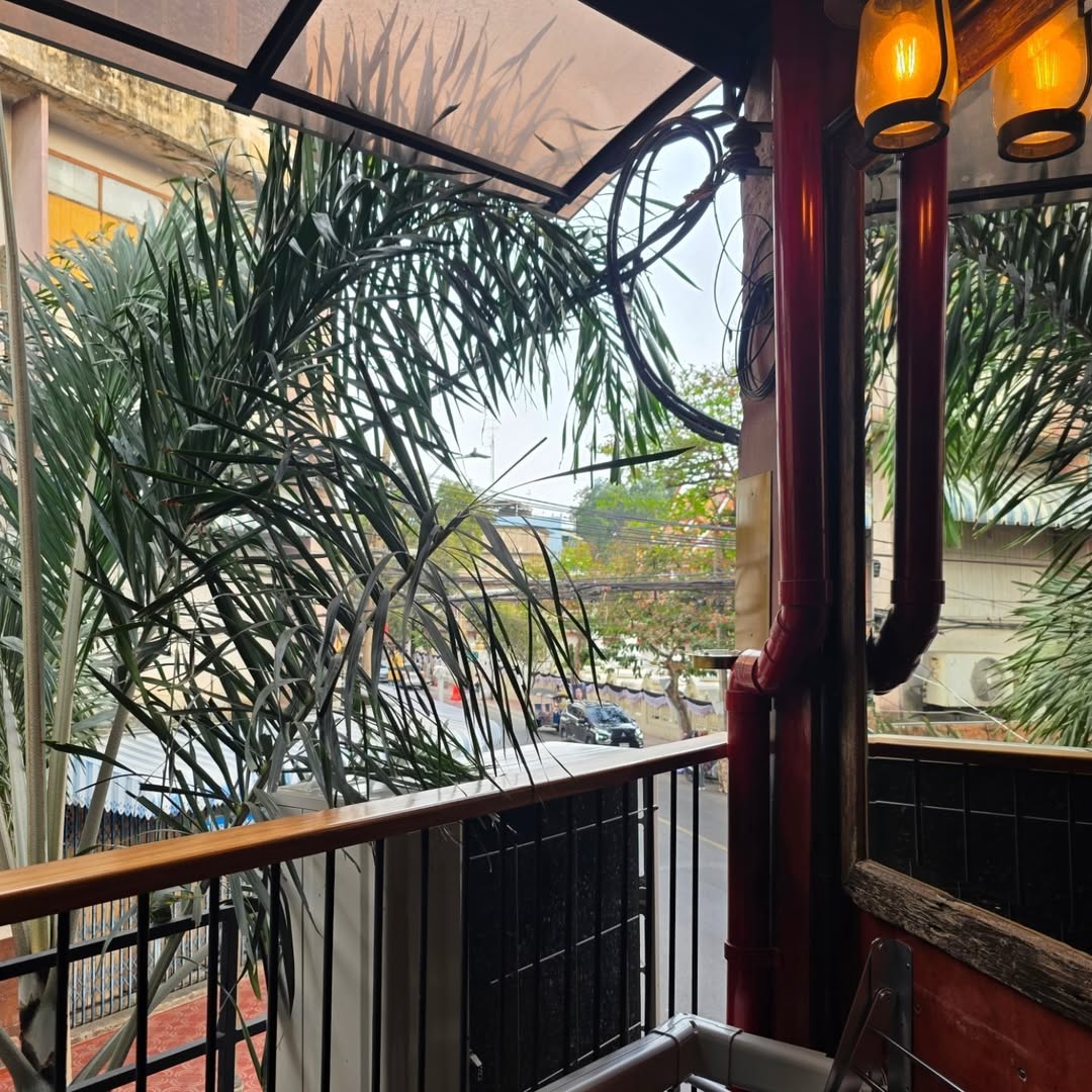 แปลน - รัฐวิทย์ กิจวรลักษณ์