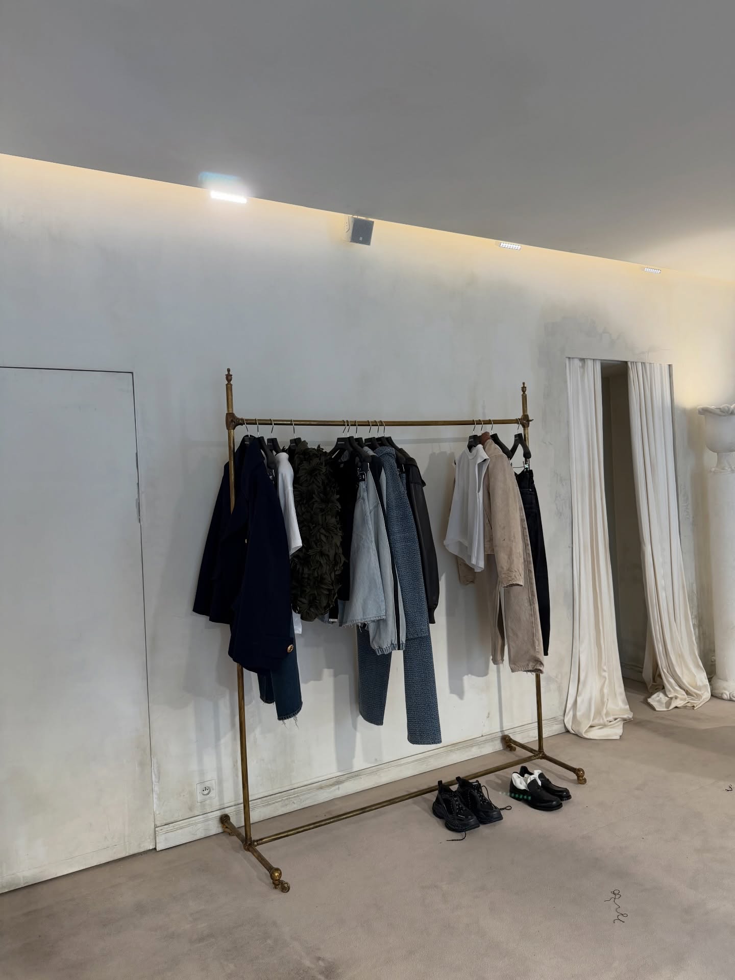 พีพี - กฤษฏ์ อำนวยเดชกร