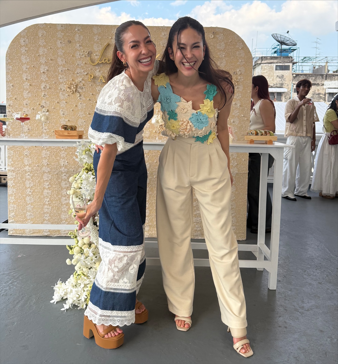 โอซา แวง