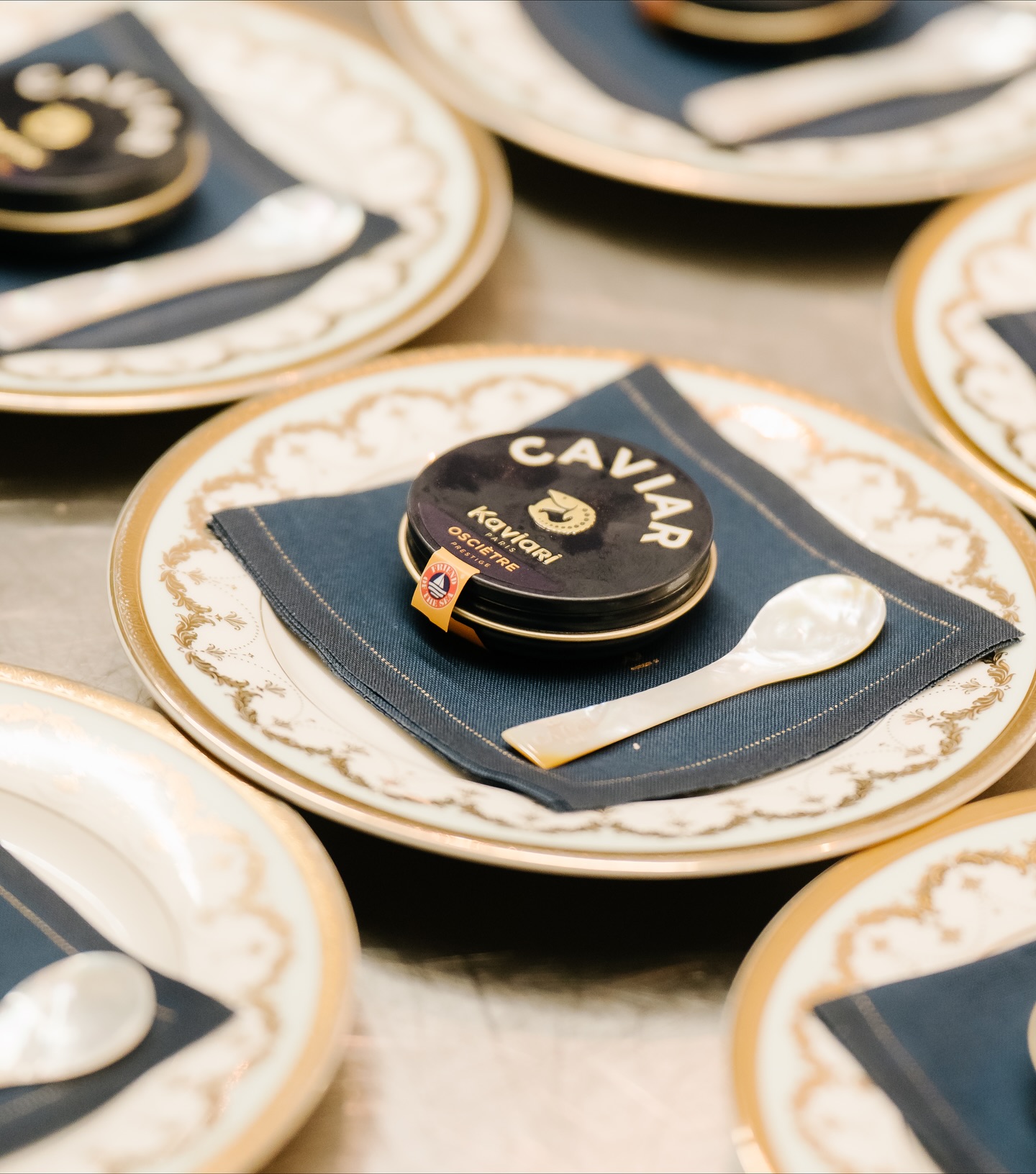 โอซา แวง