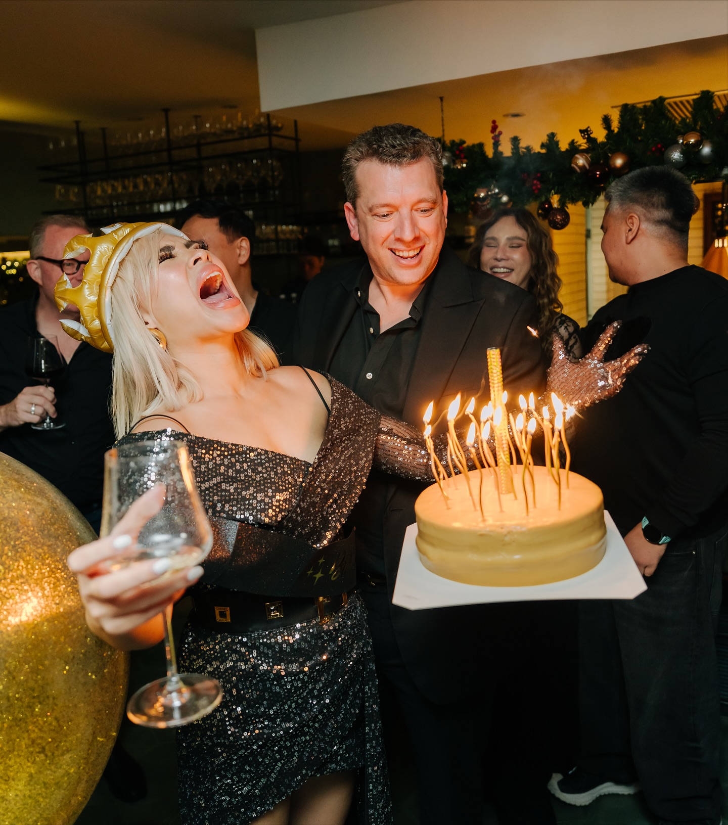 โอซา แวง