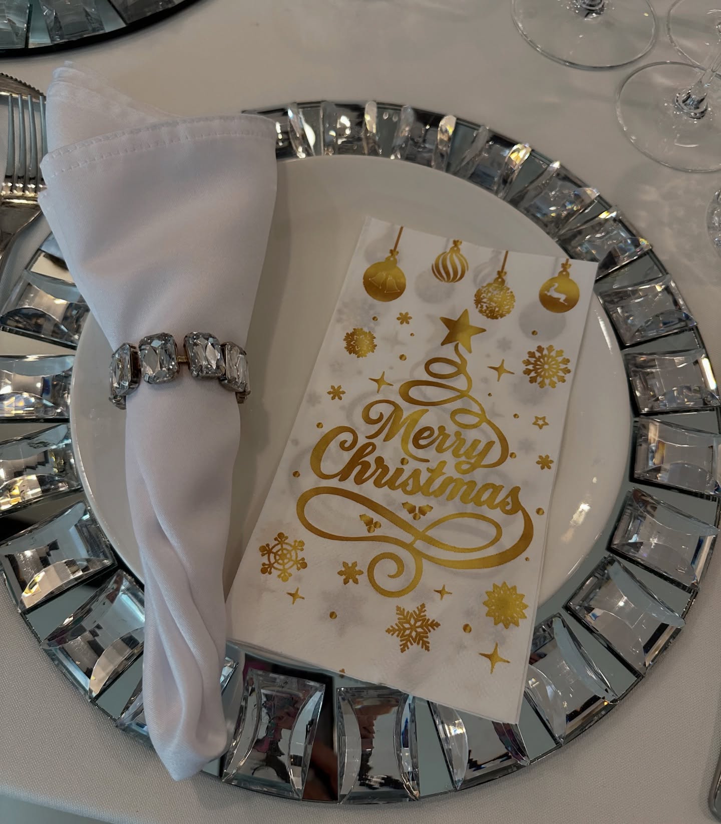 โอซา แวง