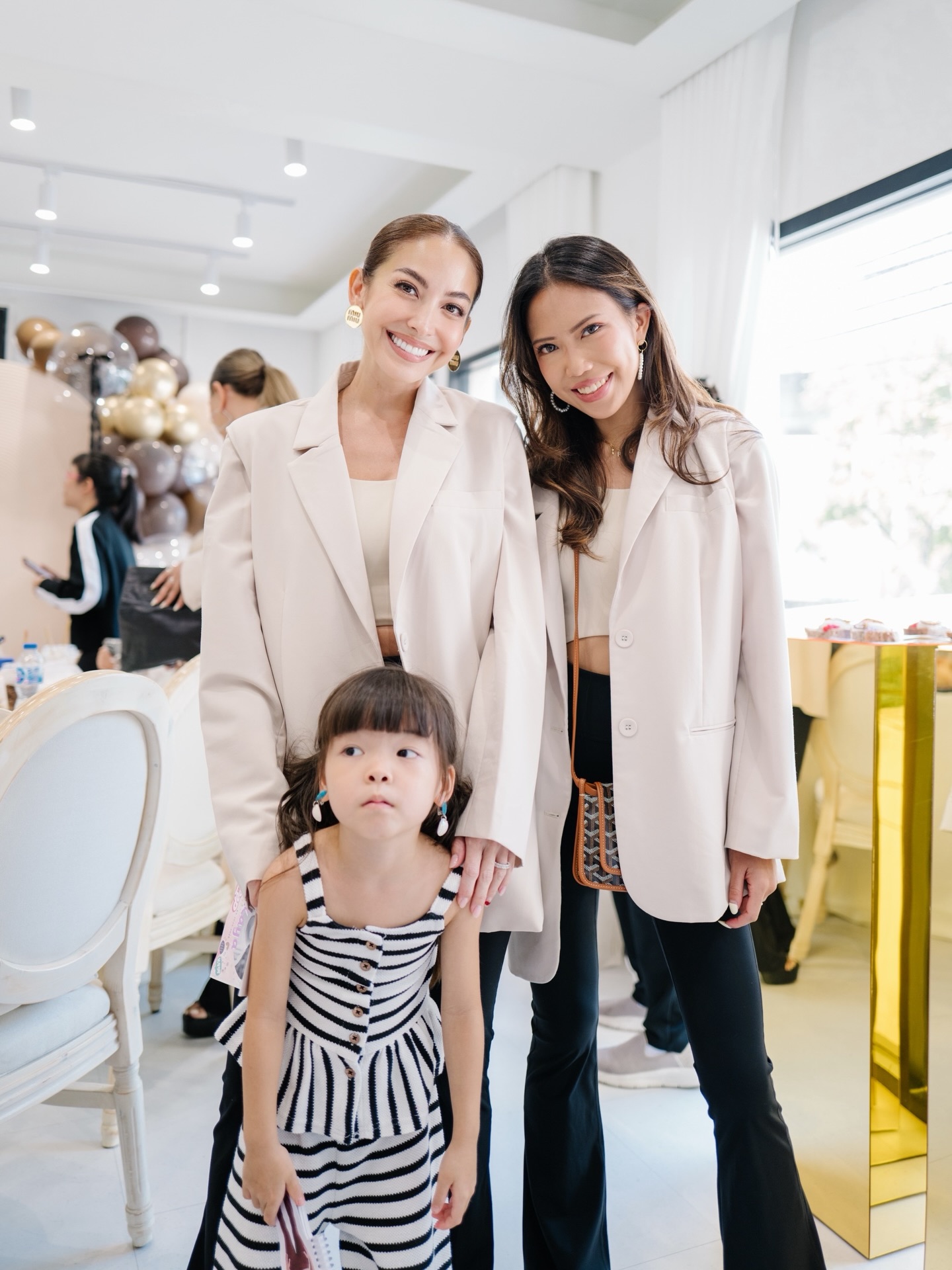 โอซา แวง