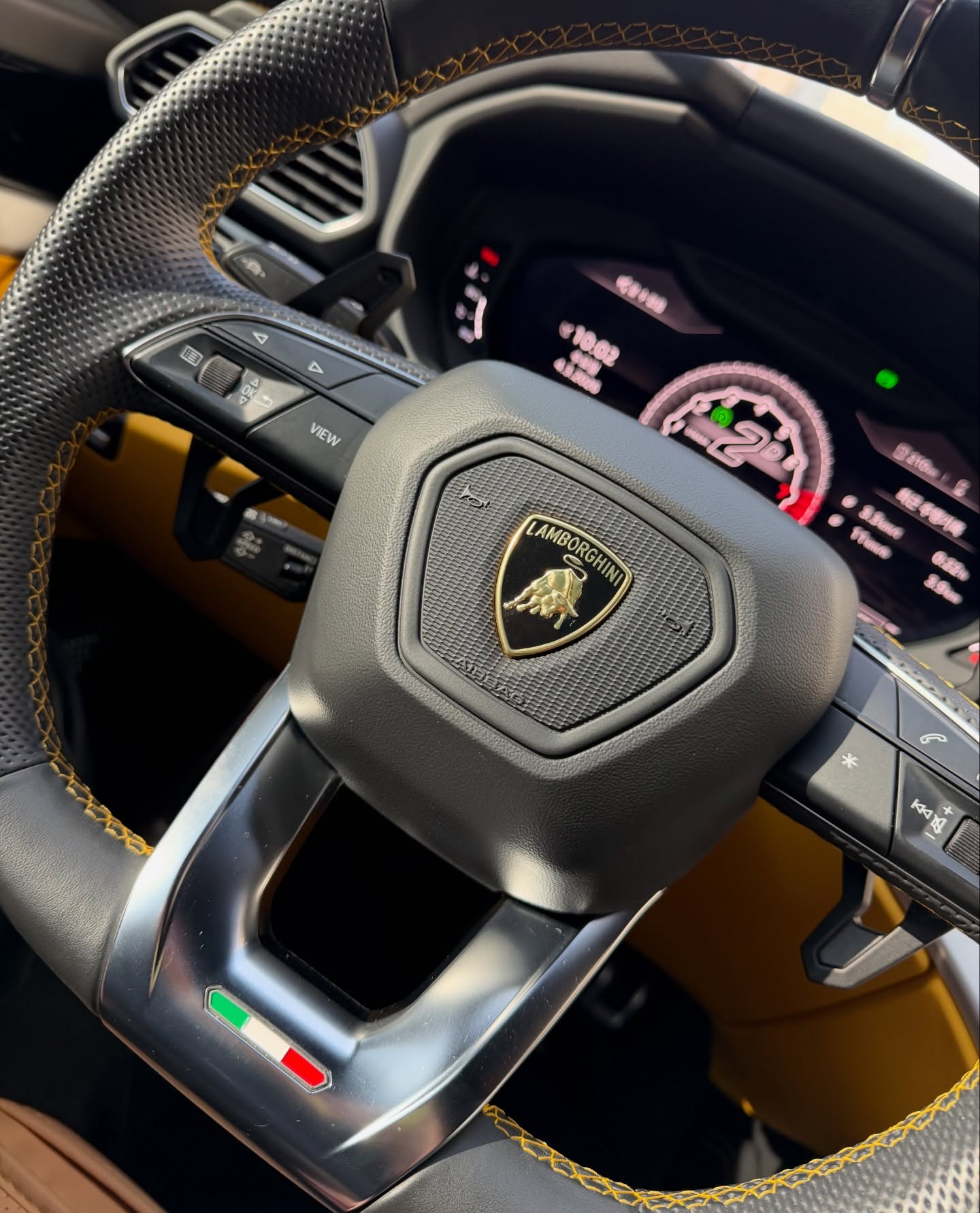 โอซา แวง