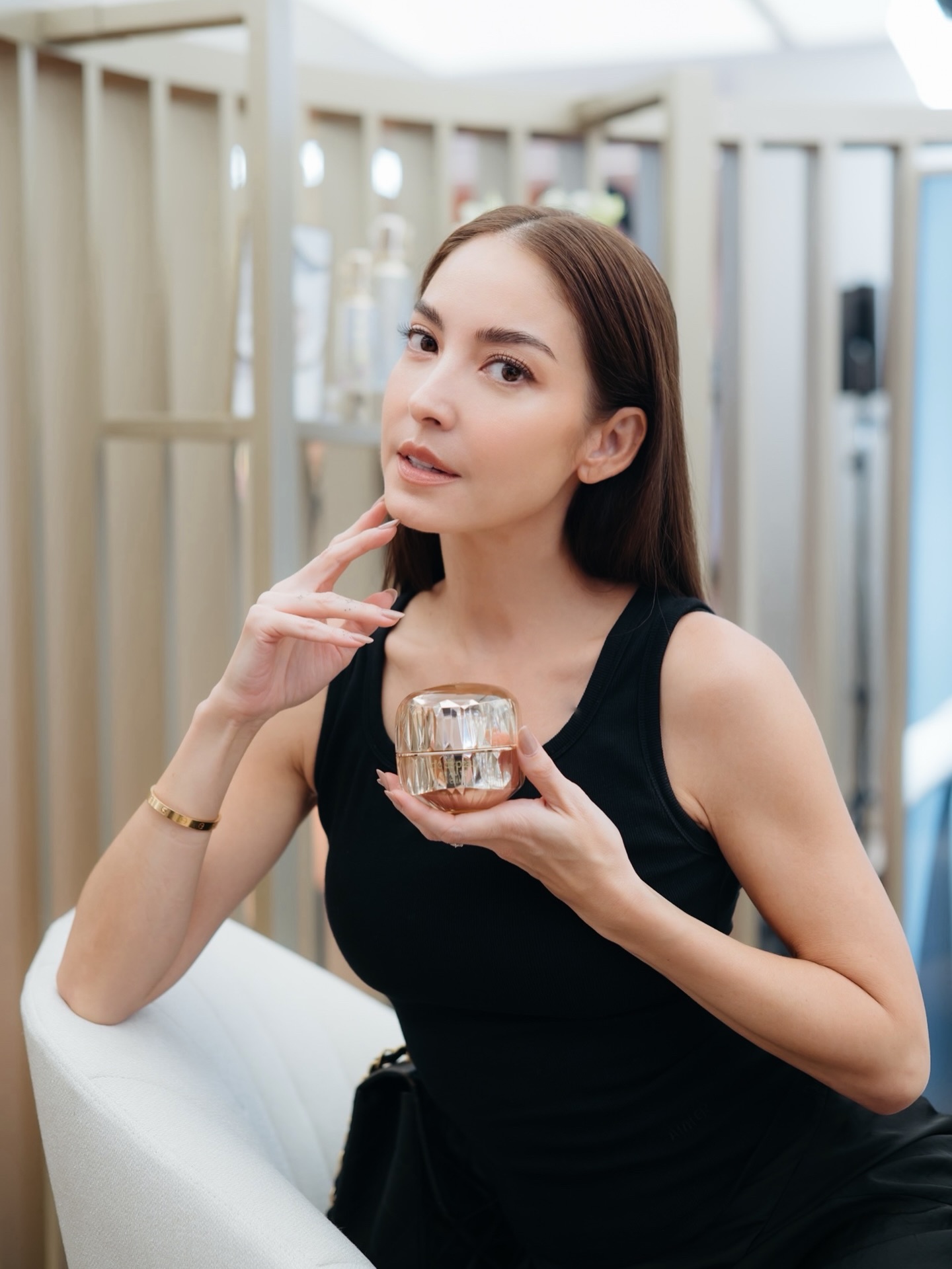 โอซา แวง