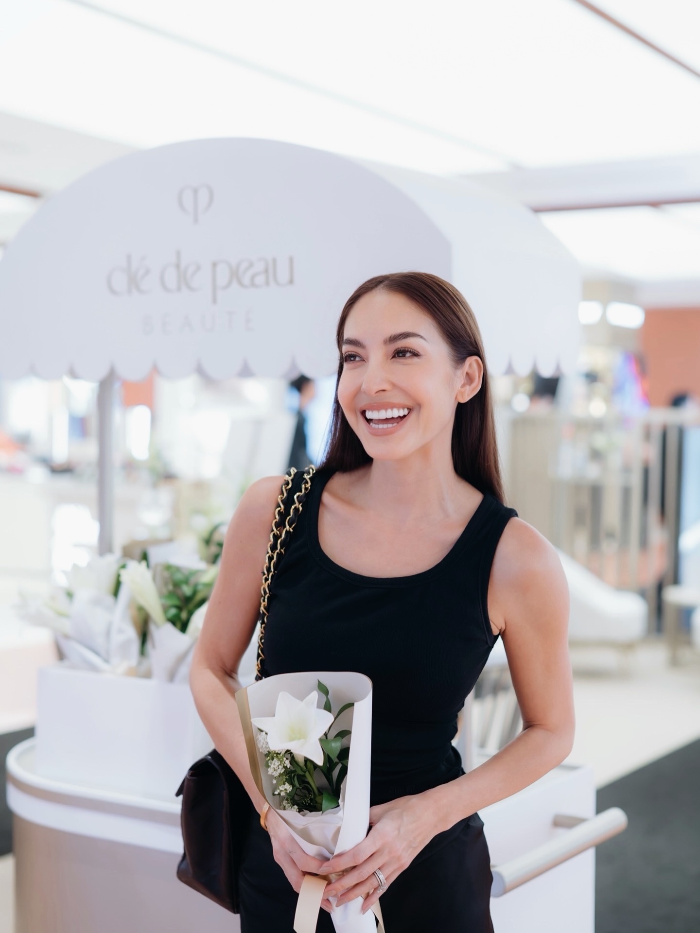 โอซา แวง