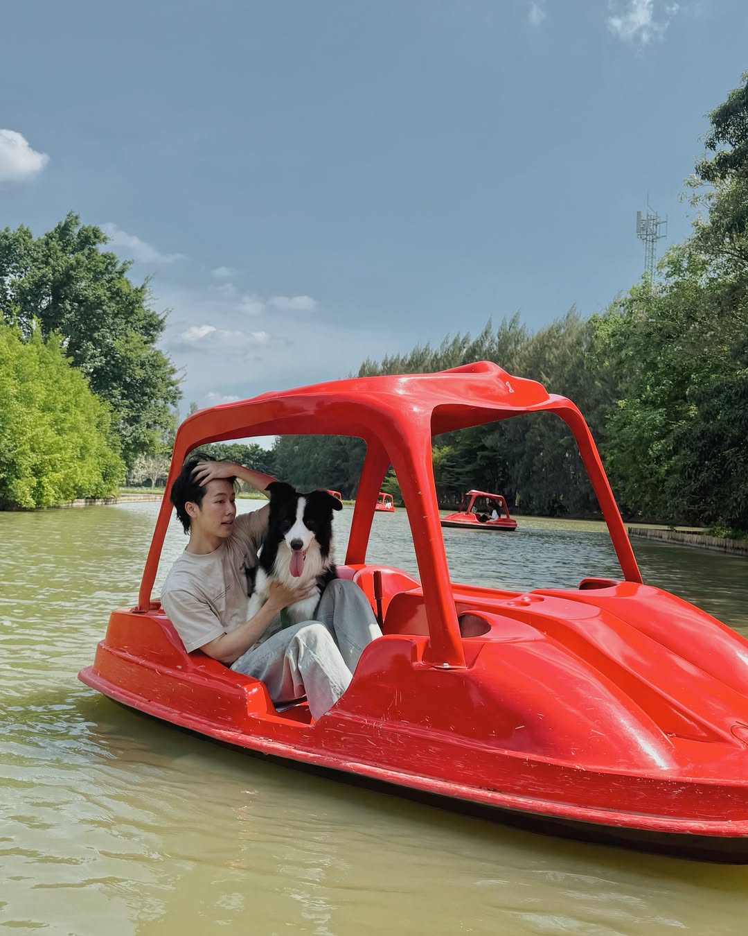 วอร์ - วนรัตน์ รัศมีรัตน์