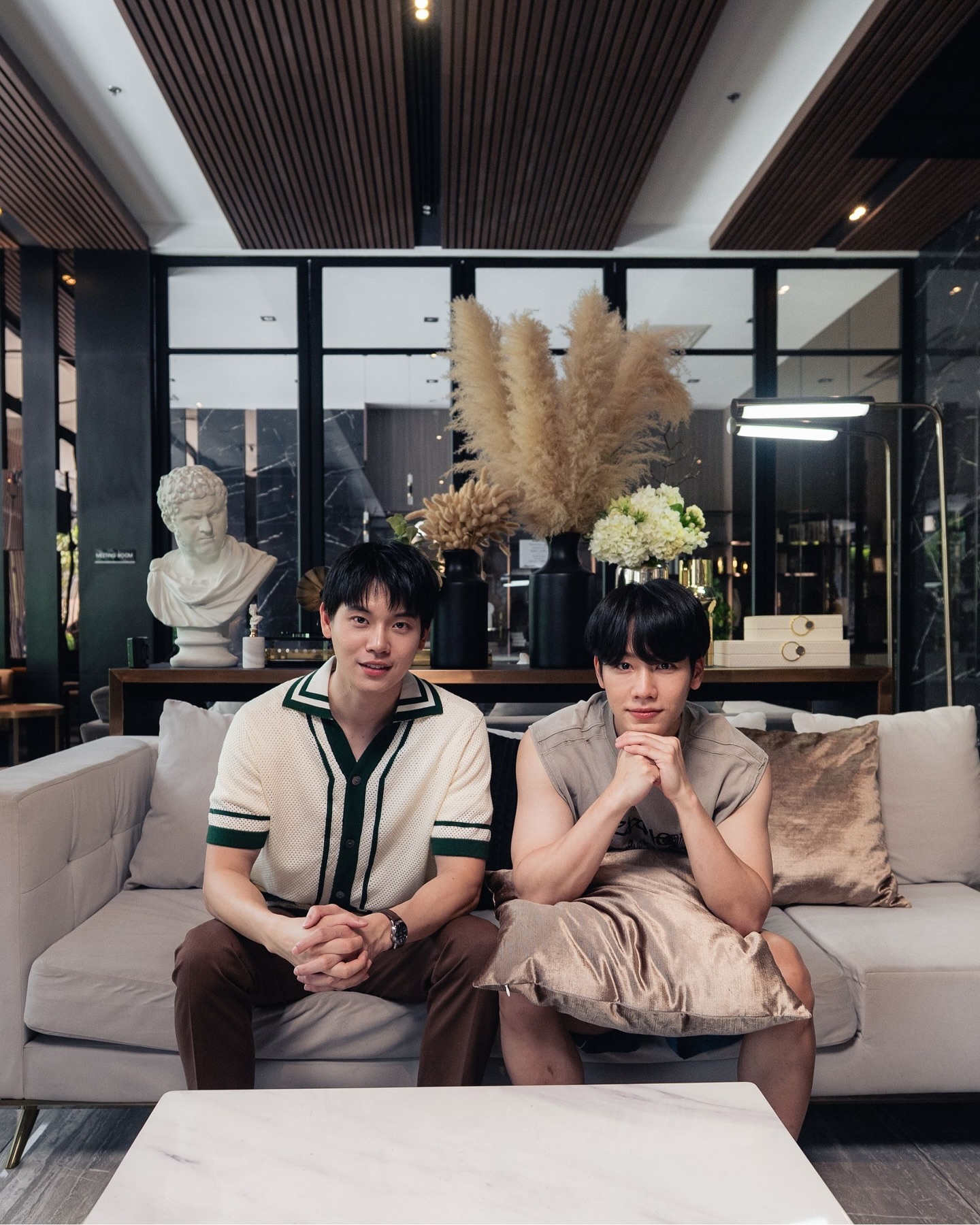 วอร์ - วนรัตน์ รัศมีรัตน์