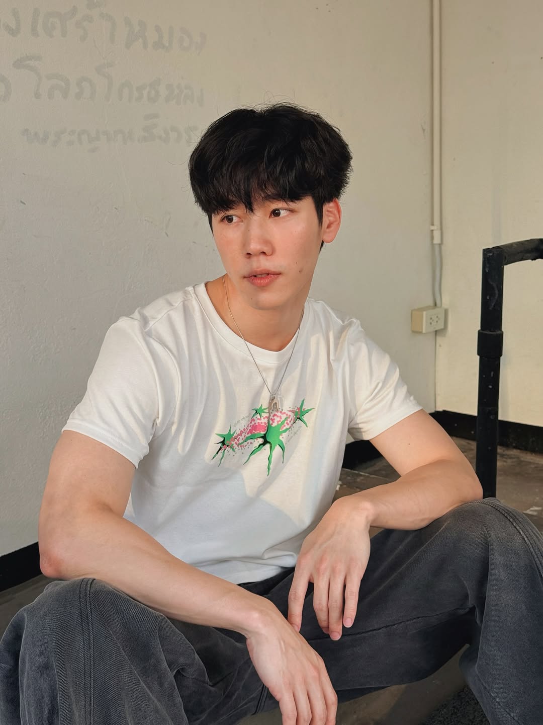 วอร์ - วนรัตน์ รัศมีรัตน์