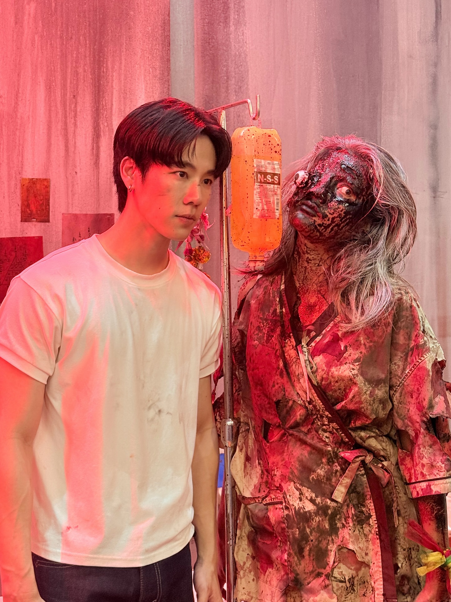 วอร์ - วนรัตน์ รัศมีรัตน์