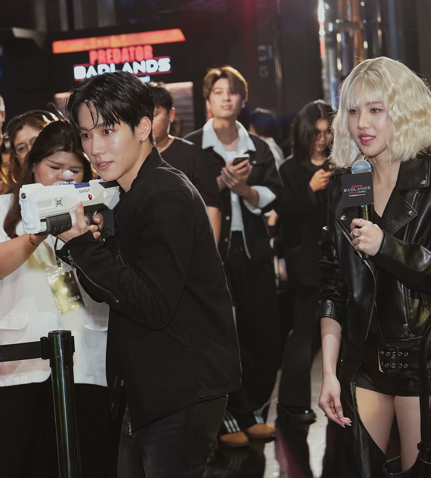 วอร์ - วนรัตน์ รัศมีรัตน์