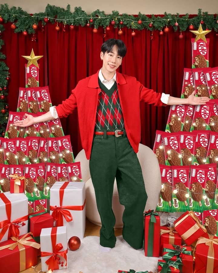 วอร์ - วนรัตน์ รัศมีรัตน์