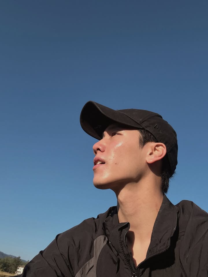 วอร์ - วนรัตน์ รัศมีรัตน์