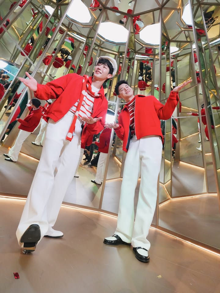 วอร์ - วนรัตน์ รัศมีรัตน์