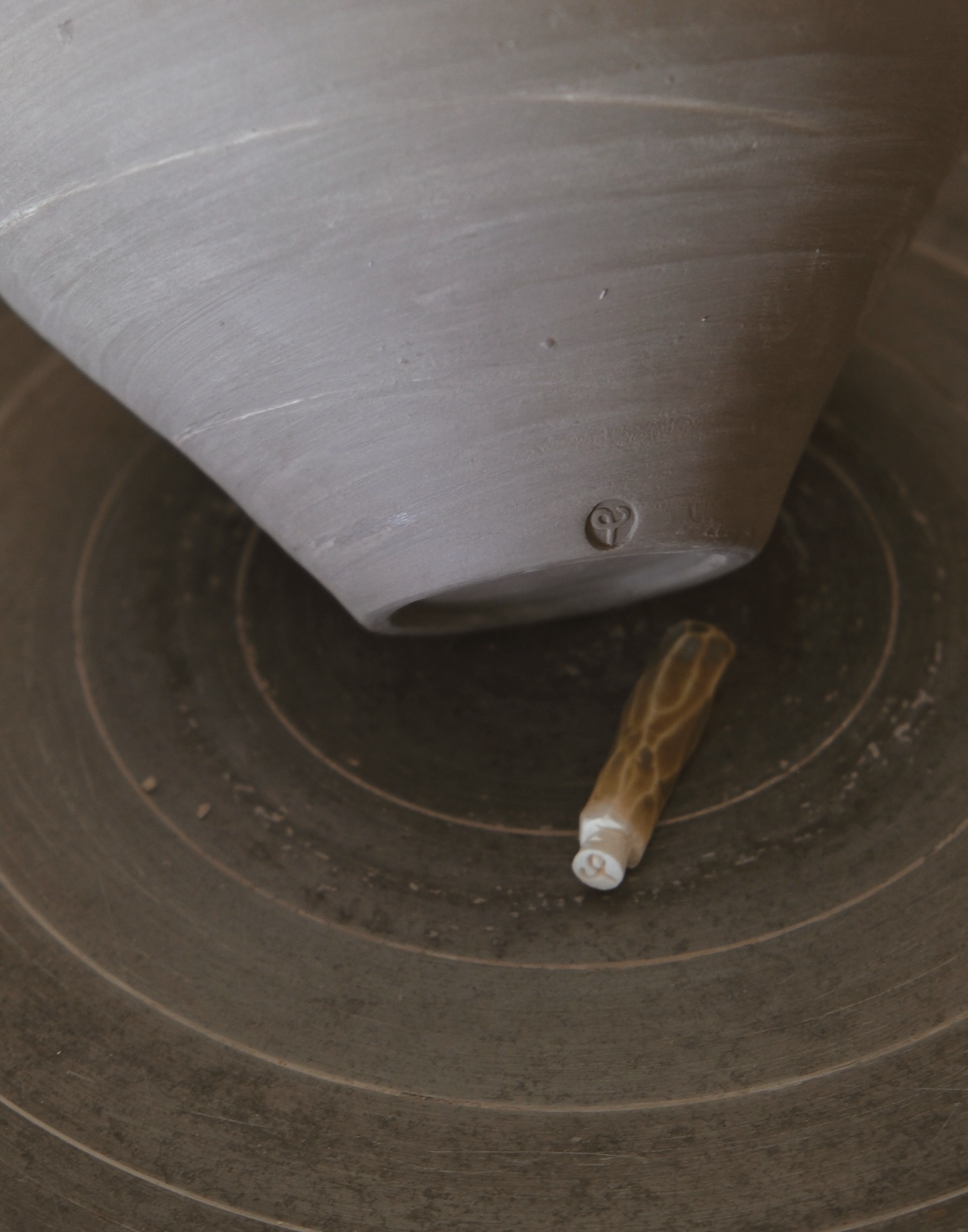 วอร์ - วนรัตน์ รัศมีรัตน์