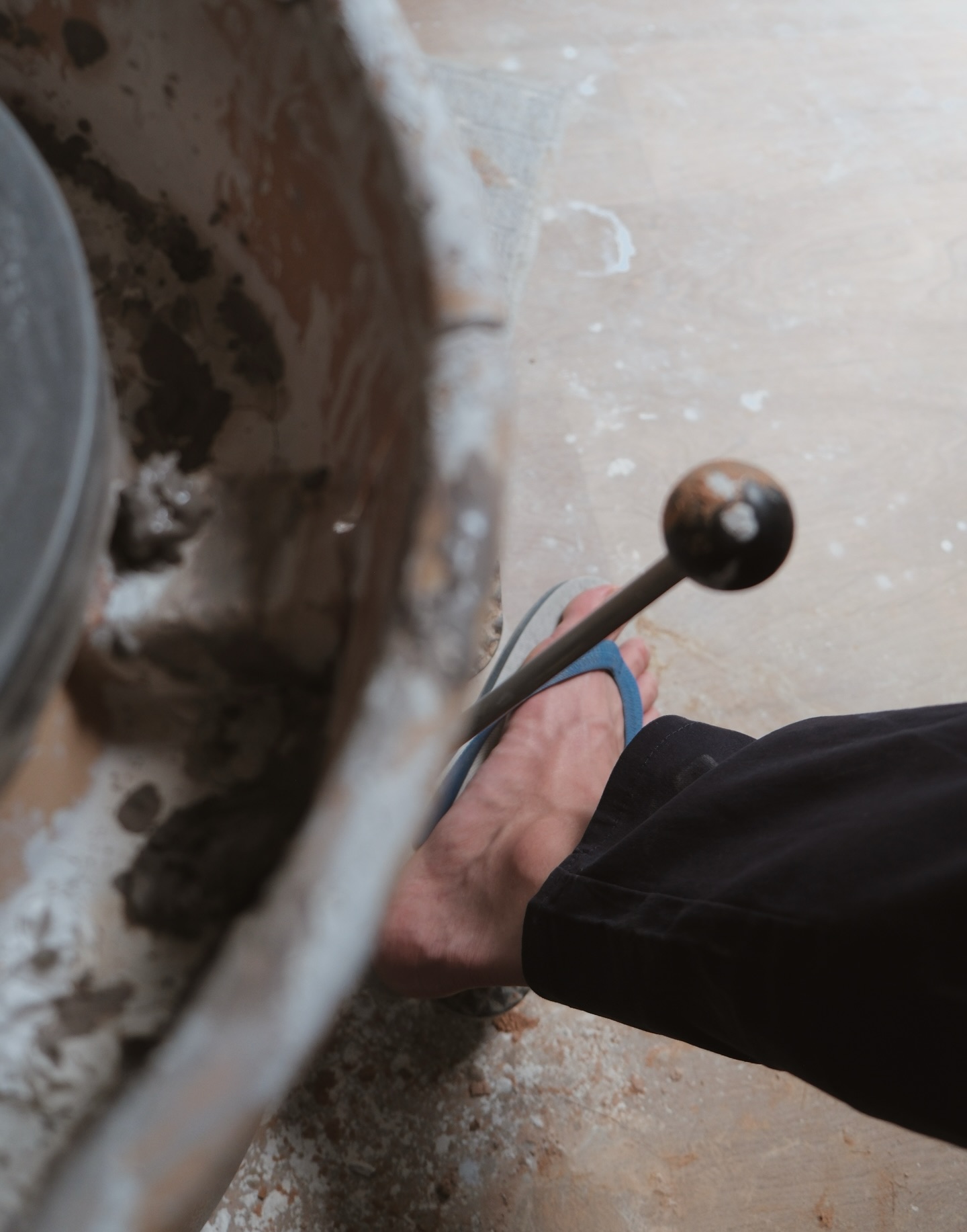 วอร์ - วนรัตน์ รัศมีรัตน์