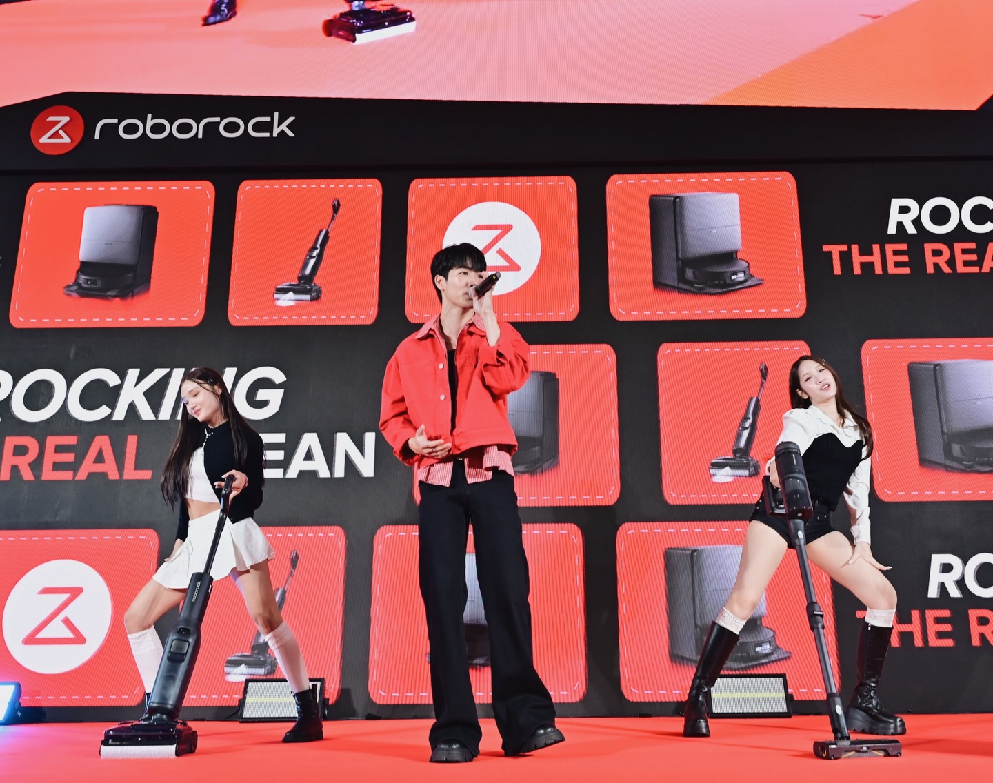 วอร์ - วนรัตน์ รัศมีรัตน์