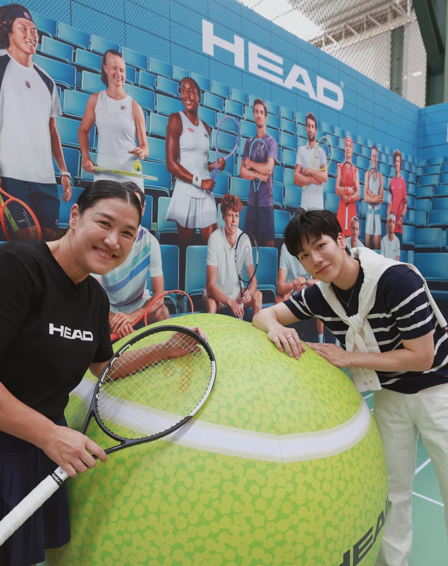 วอร์ - วนรัตน์ รัศมีรัตน์