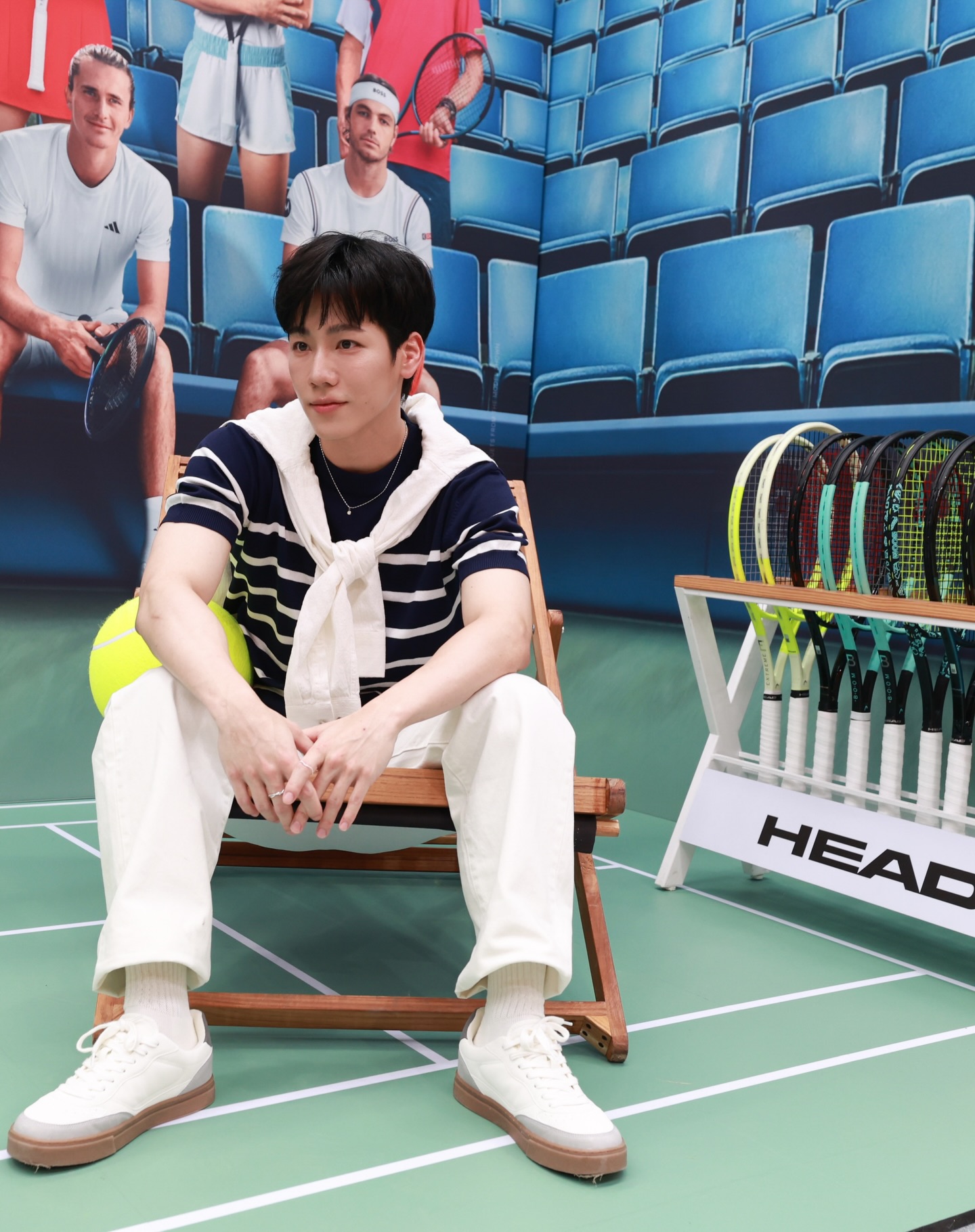 วอร์ - วนรัตน์ รัศมีรัตน์